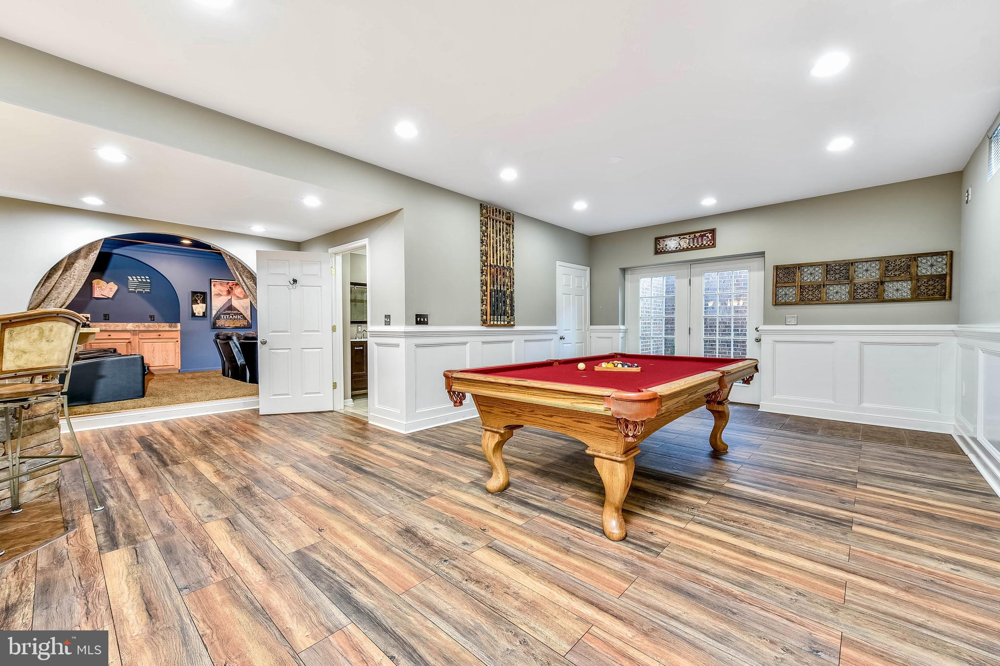 RIVER CREEK - Residential