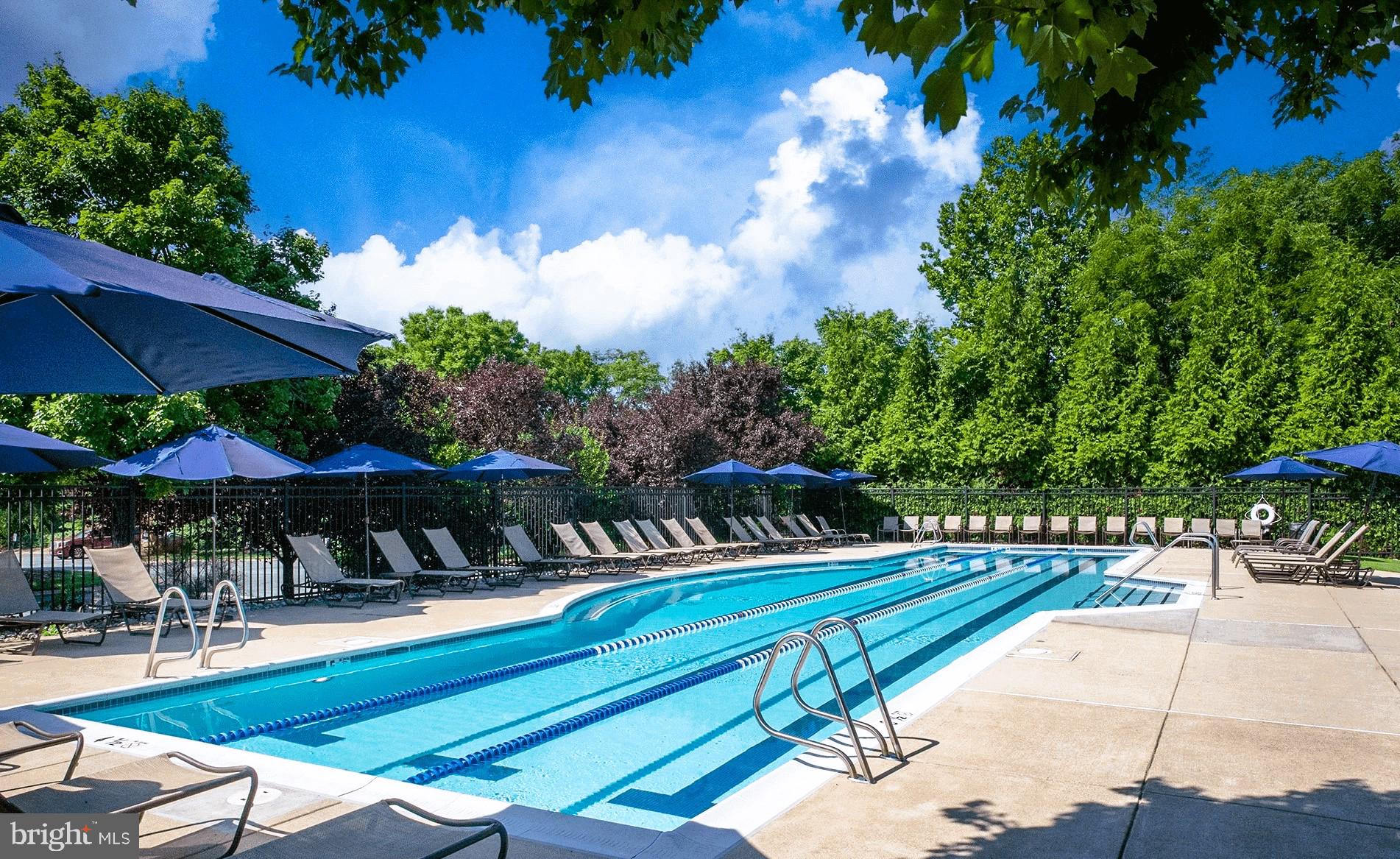 RIVER CREEK - Residential