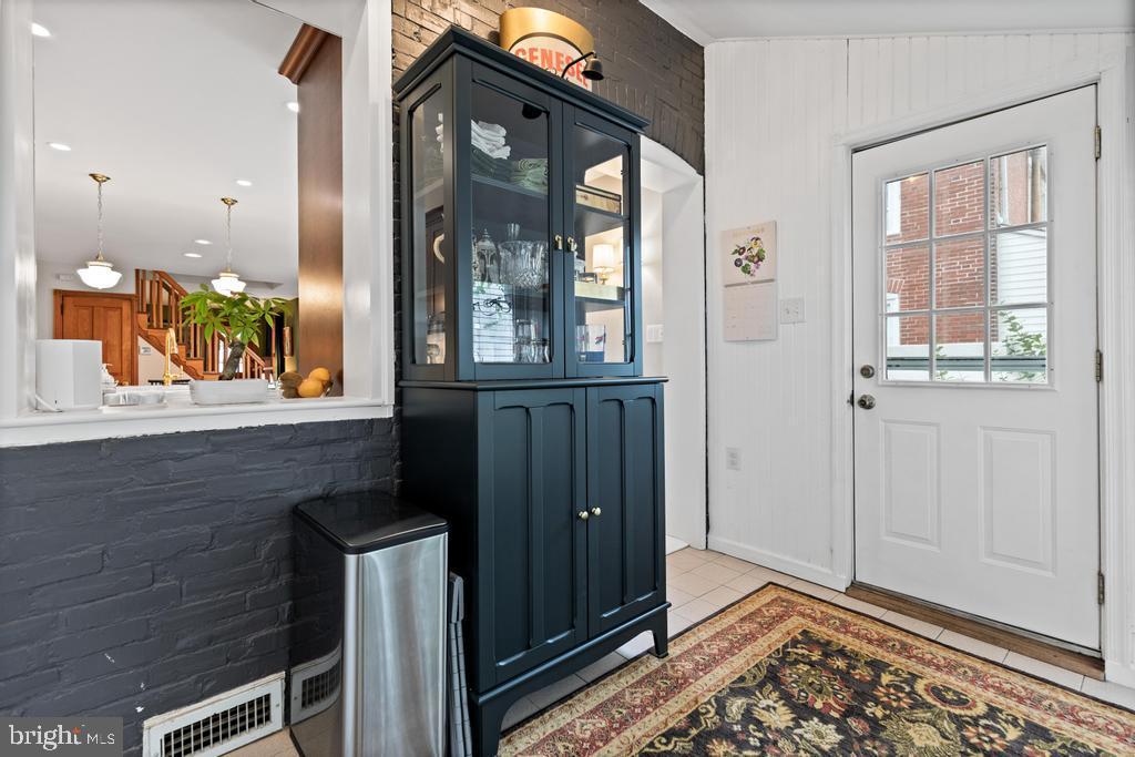 BRYN MAWR - Residential