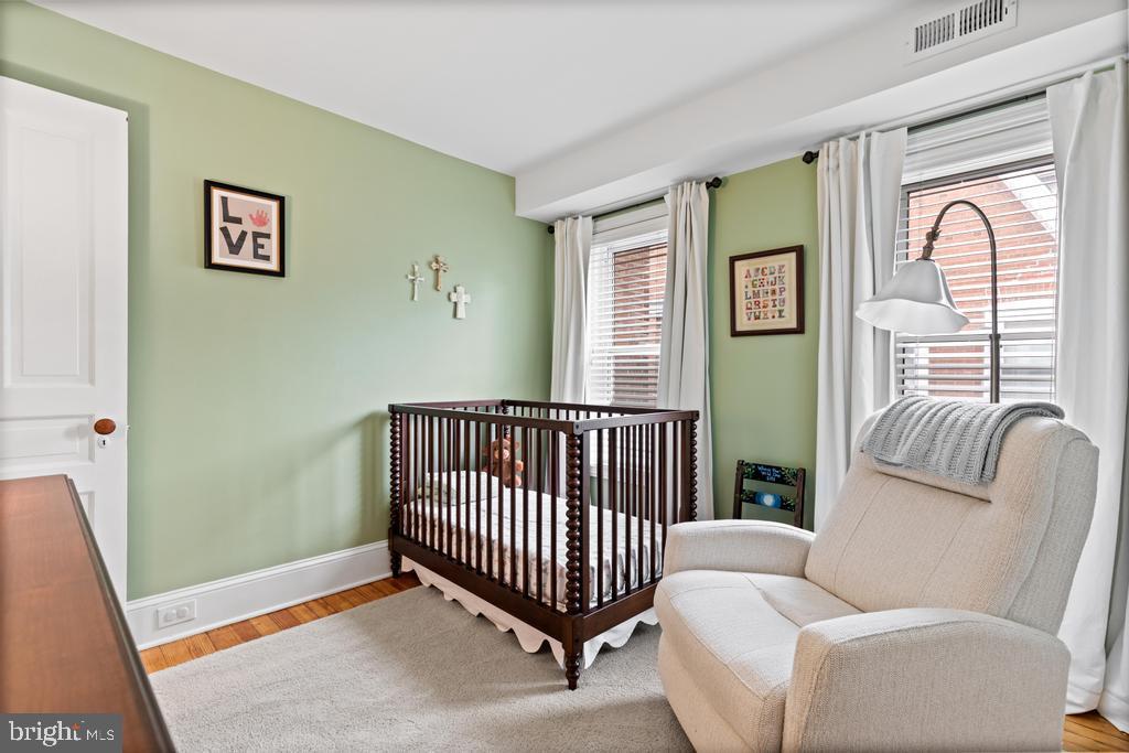 BRYN MAWR - Residential