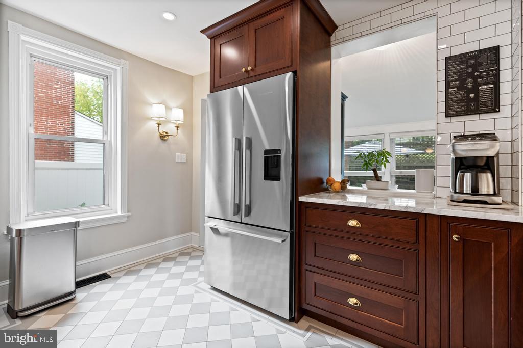 BRYN MAWR - Residential