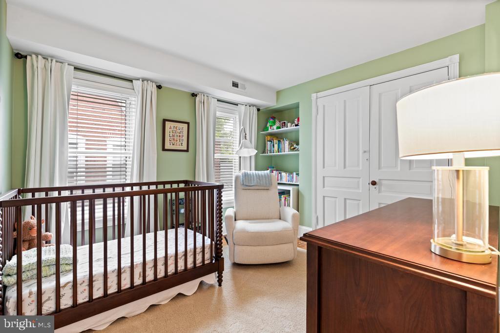 BRYN MAWR - Residential