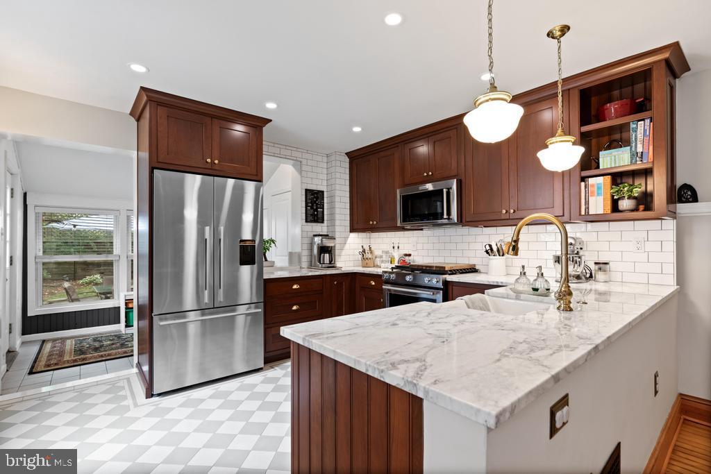 BRYN MAWR - Residential