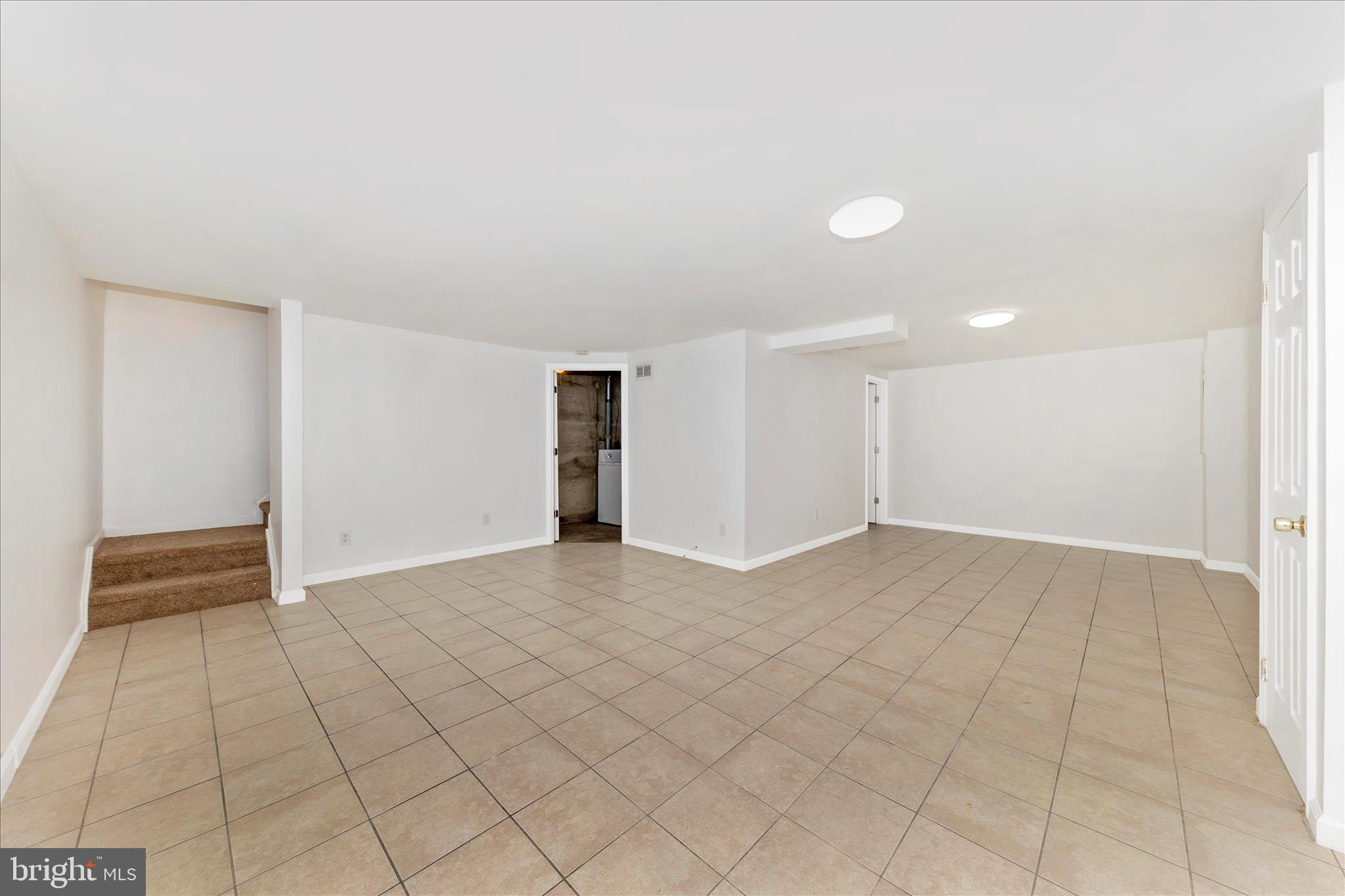 CLUBSIDE - Residential