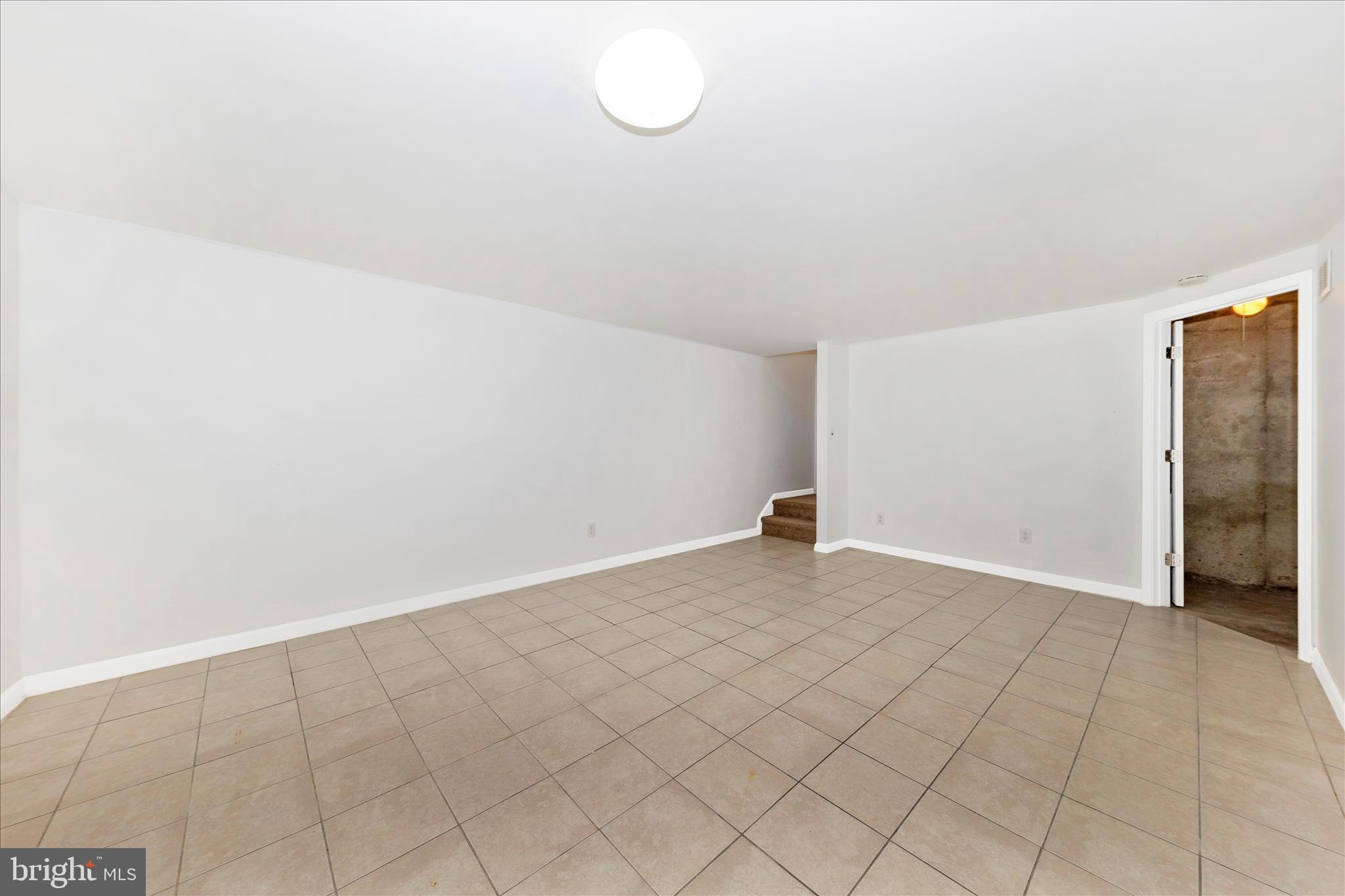 CLUBSIDE - Residential