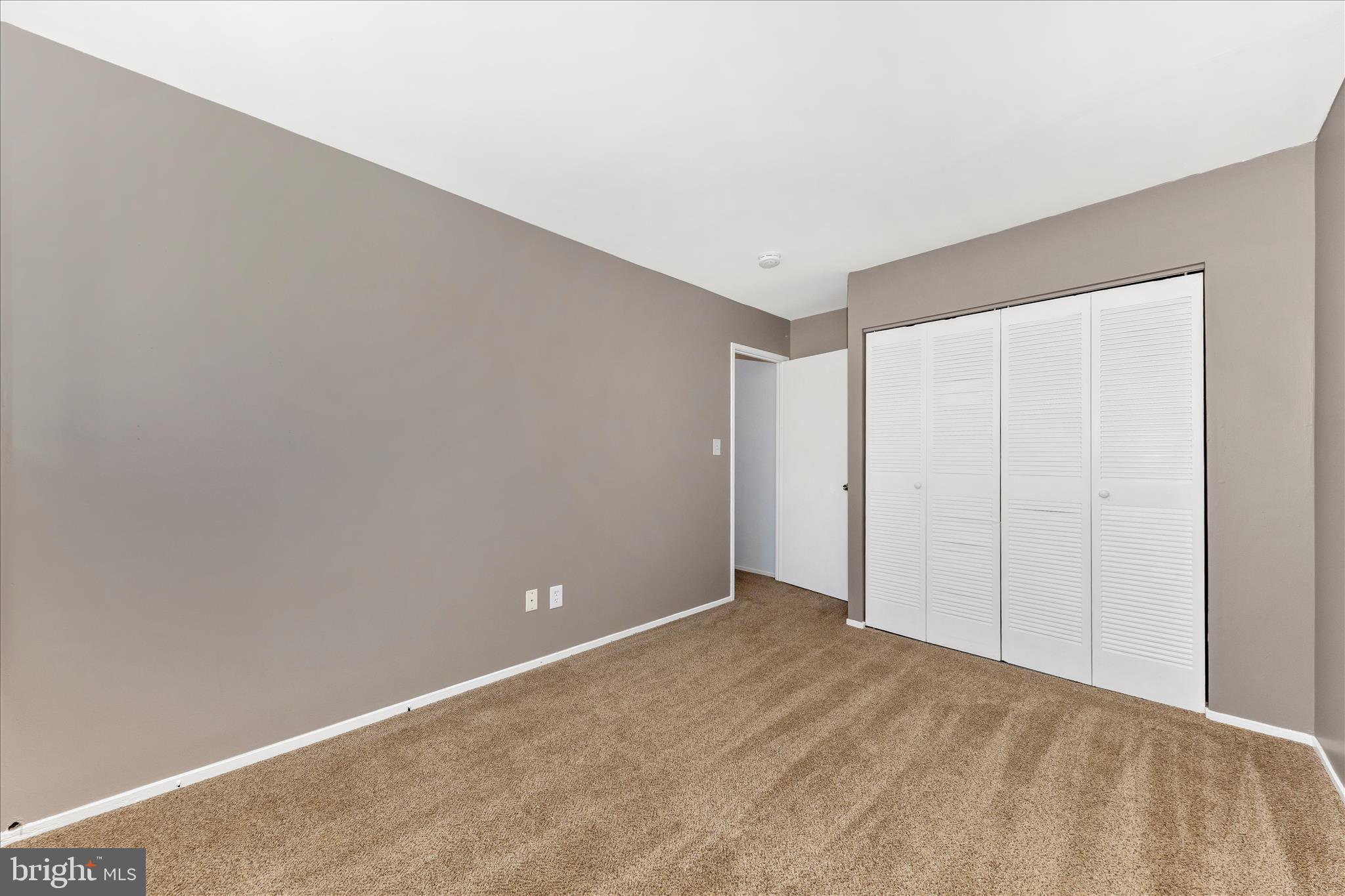 CLUBSIDE - Residential