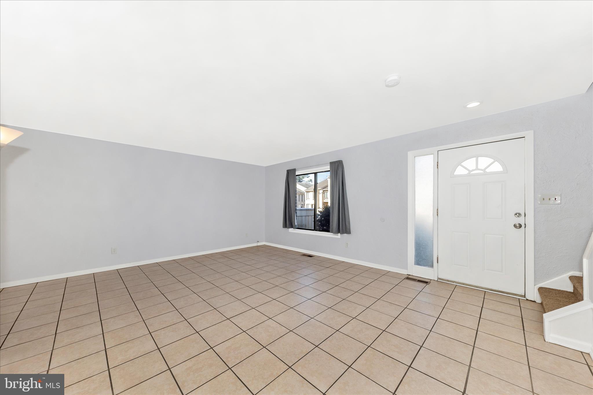 CLUBSIDE - Residential