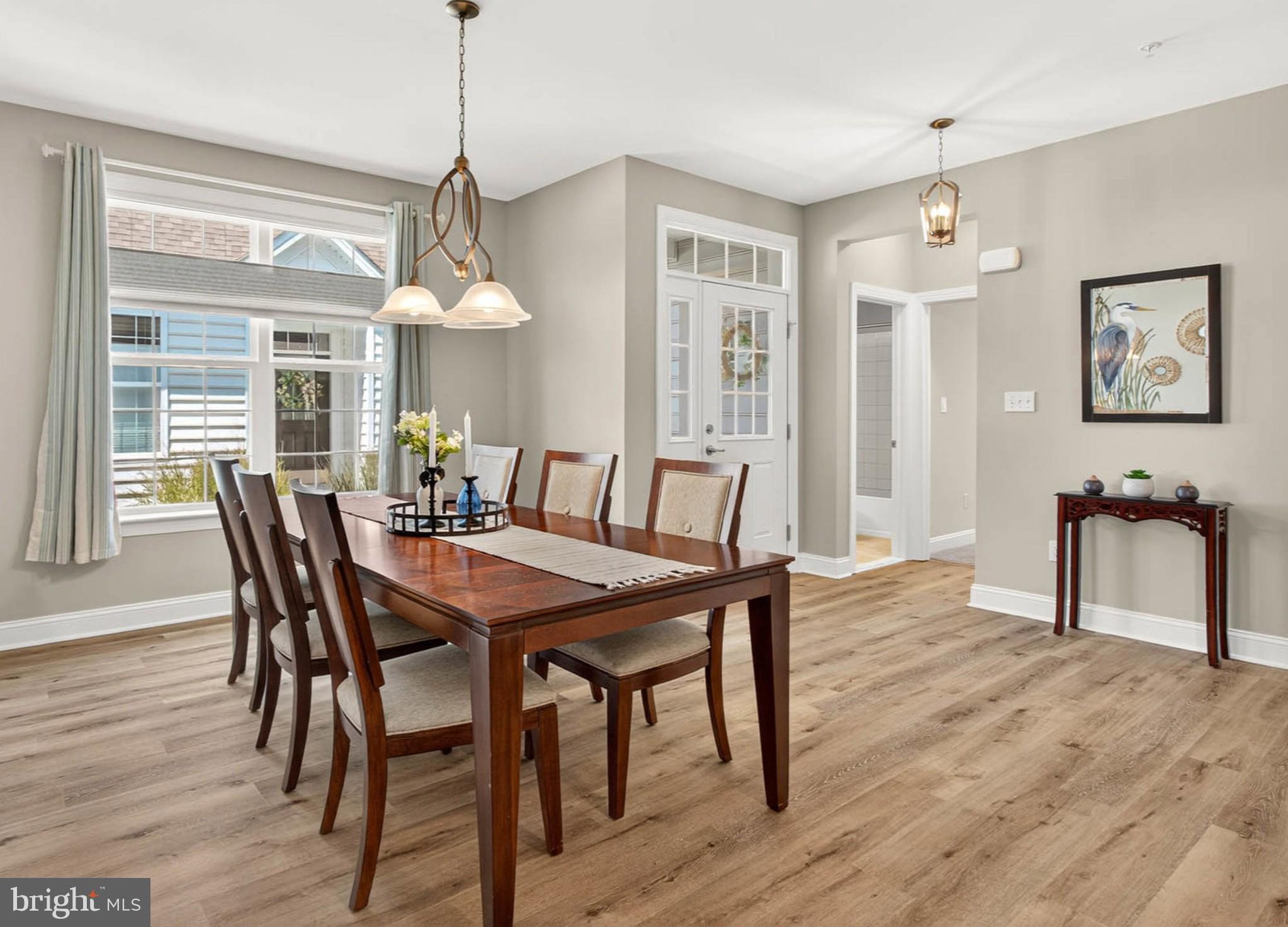 402 MOORINGS CIRCLE