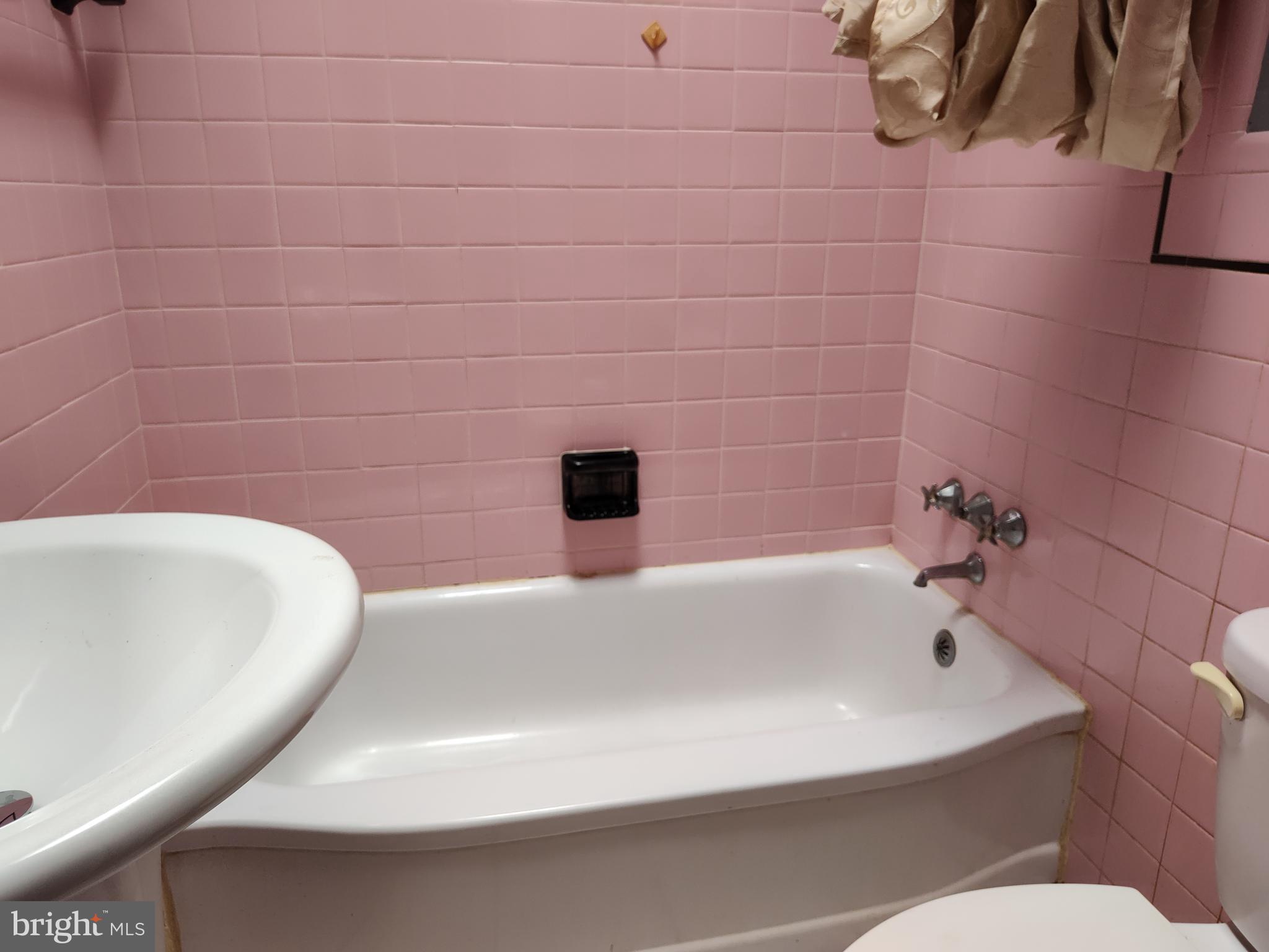 SOUTHBROOK PARK - Residential