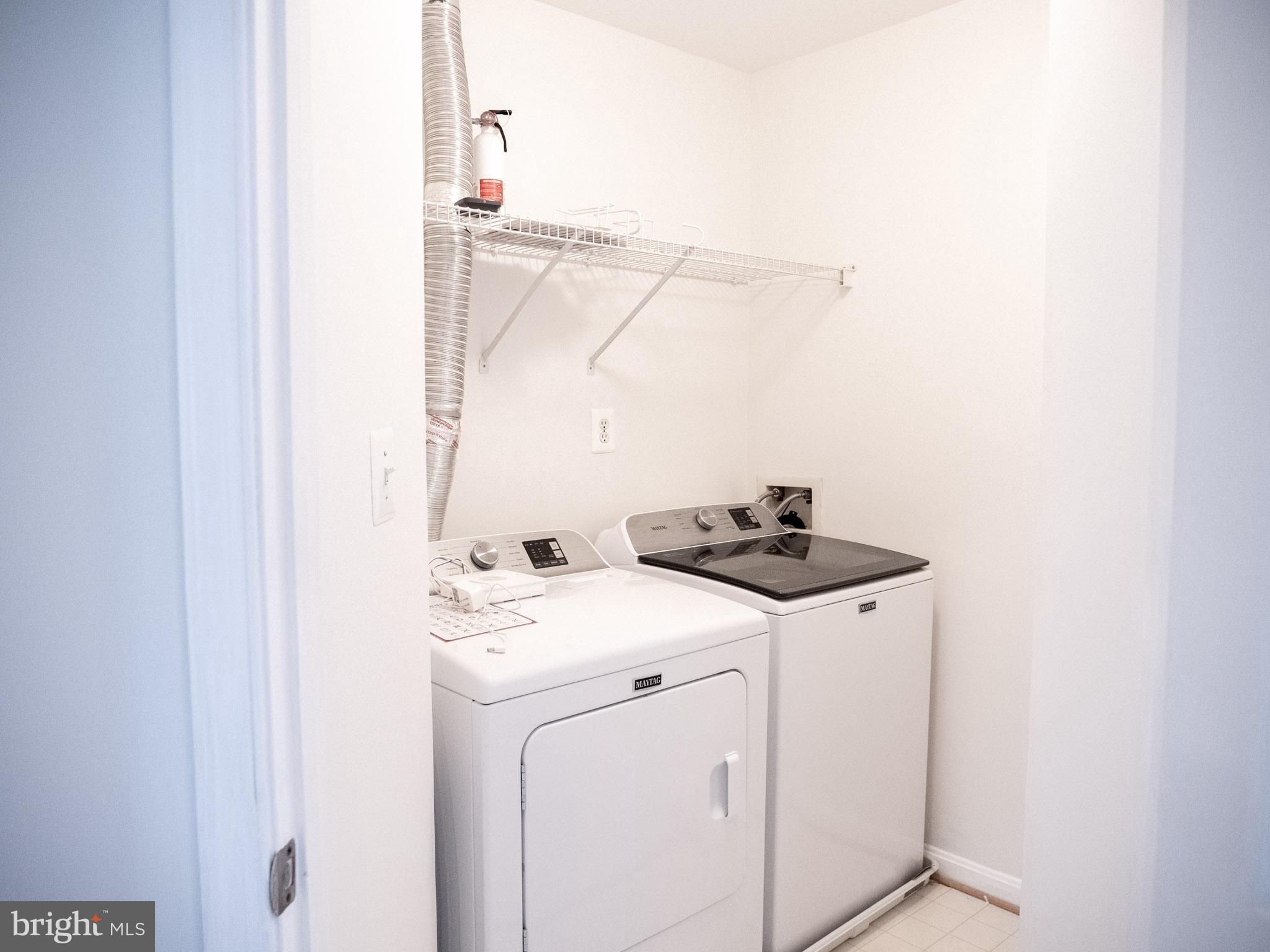 SOUTH RIDING - Residential Lease