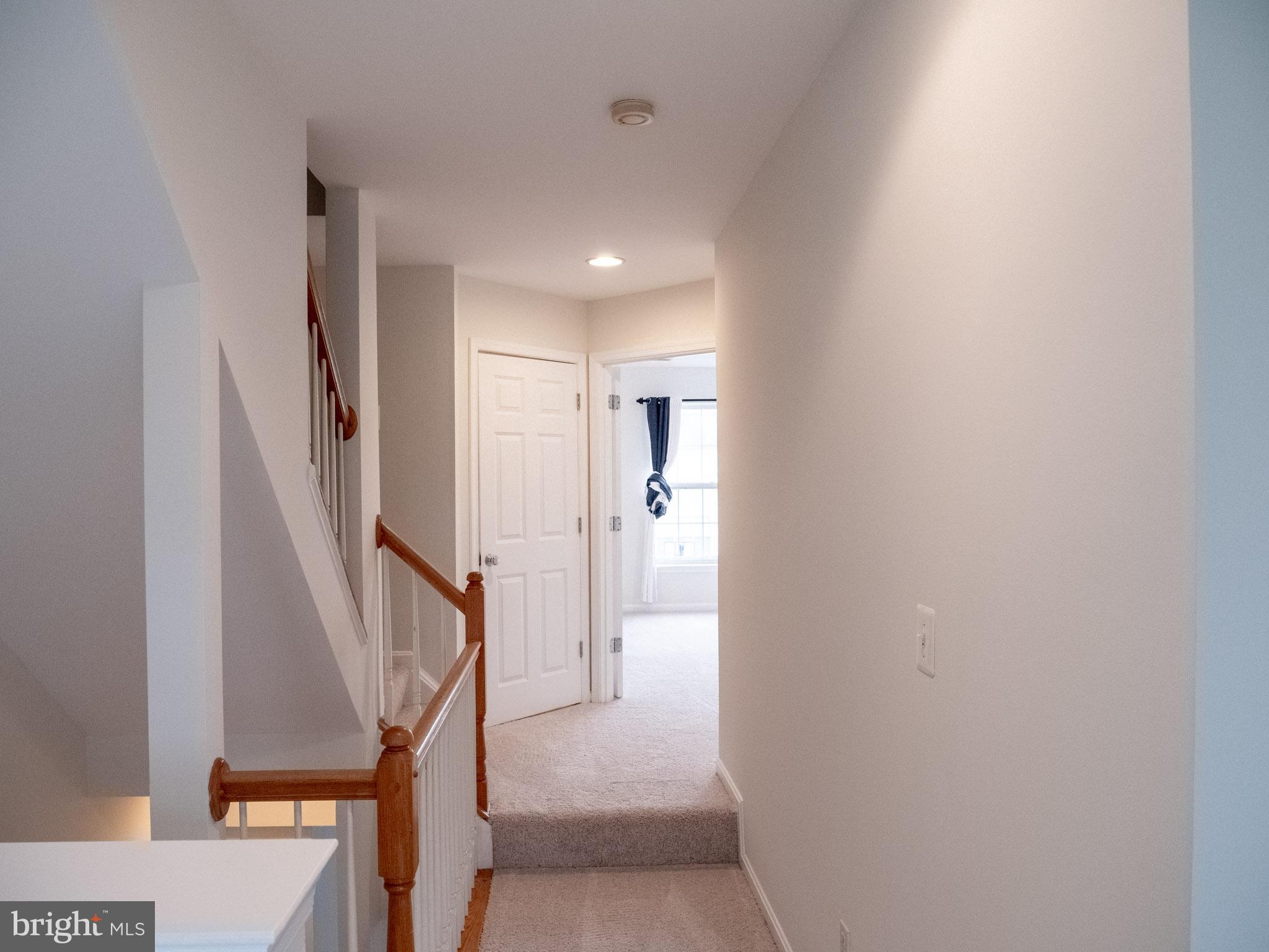 SOUTH RIDING - Residential Lease