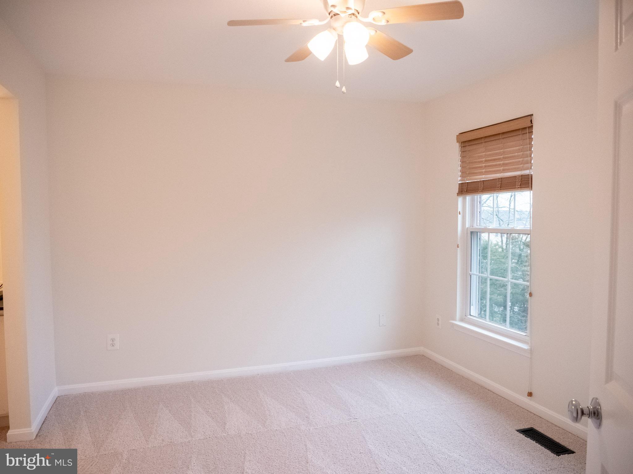 SOUTH RIDING - Residential Lease