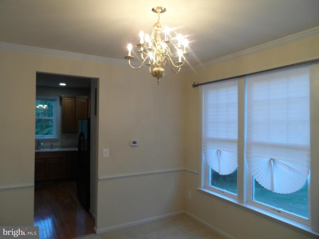 ST CHARLES SUB - SHEFFIELD - Residential Lease