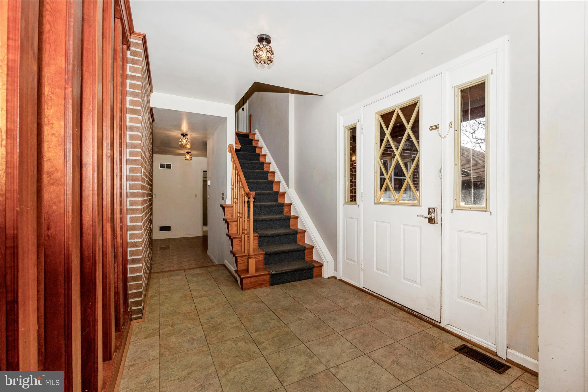 TAYLOR HEIGHTS - Residential