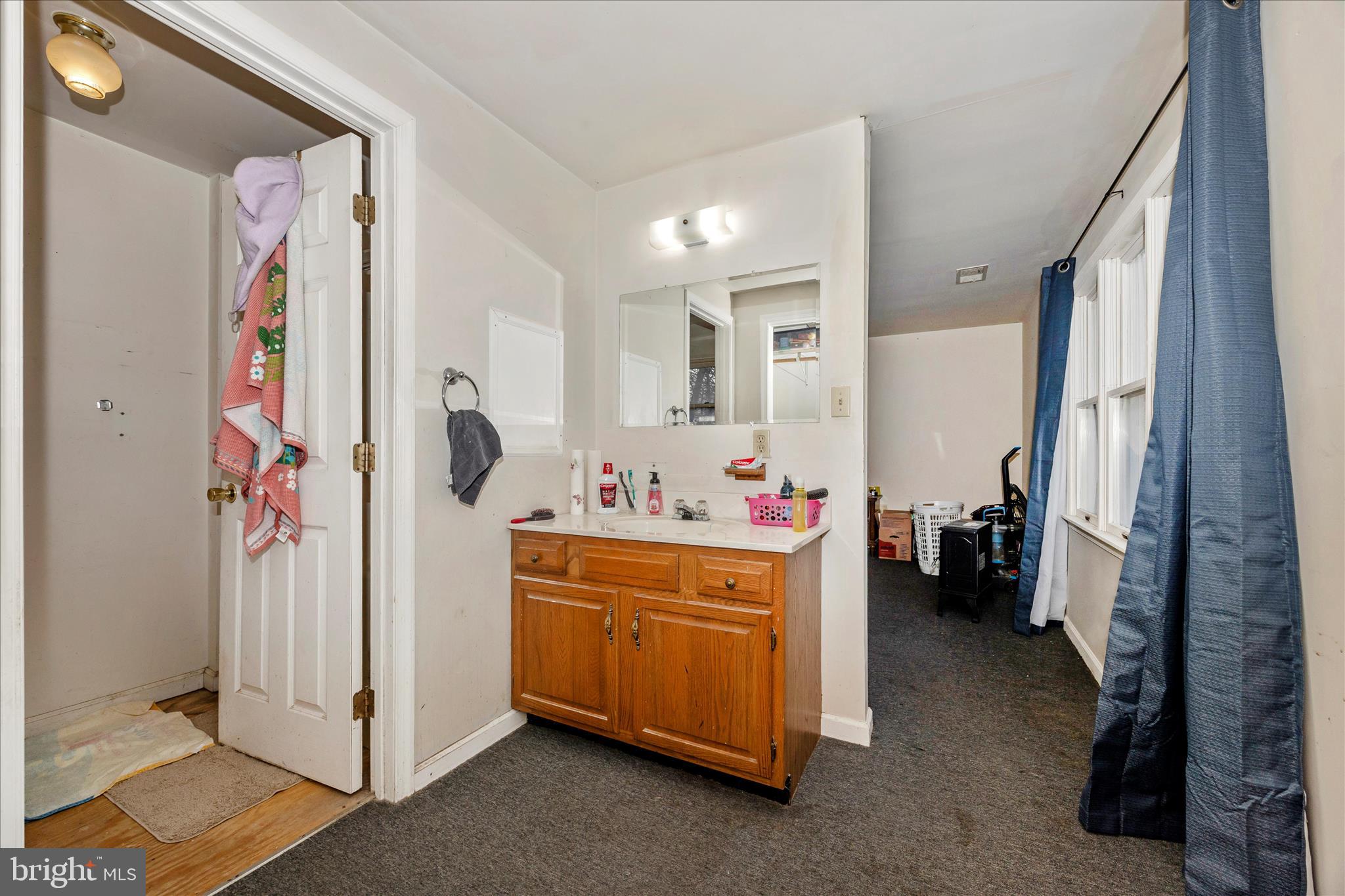 TAYLOR HEIGHTS - Residential