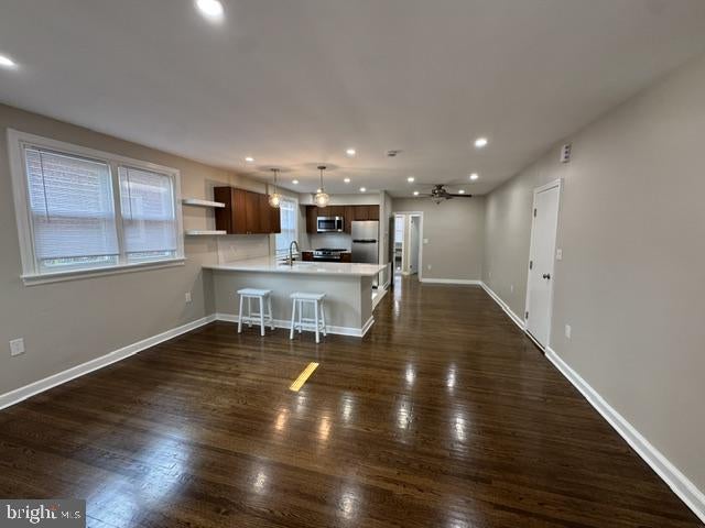 453 W ELLET STREET 1