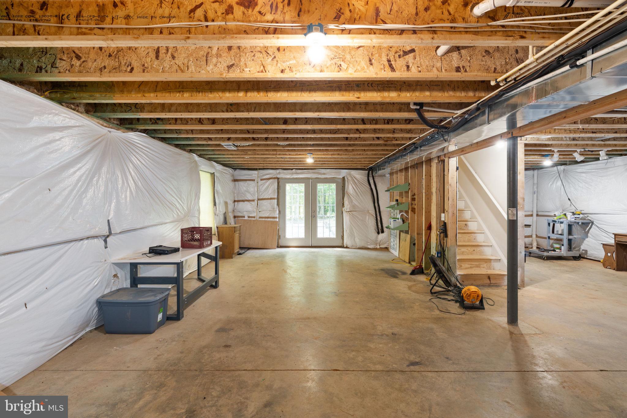 EDNA JOHNSON MOODY - Residential Lease