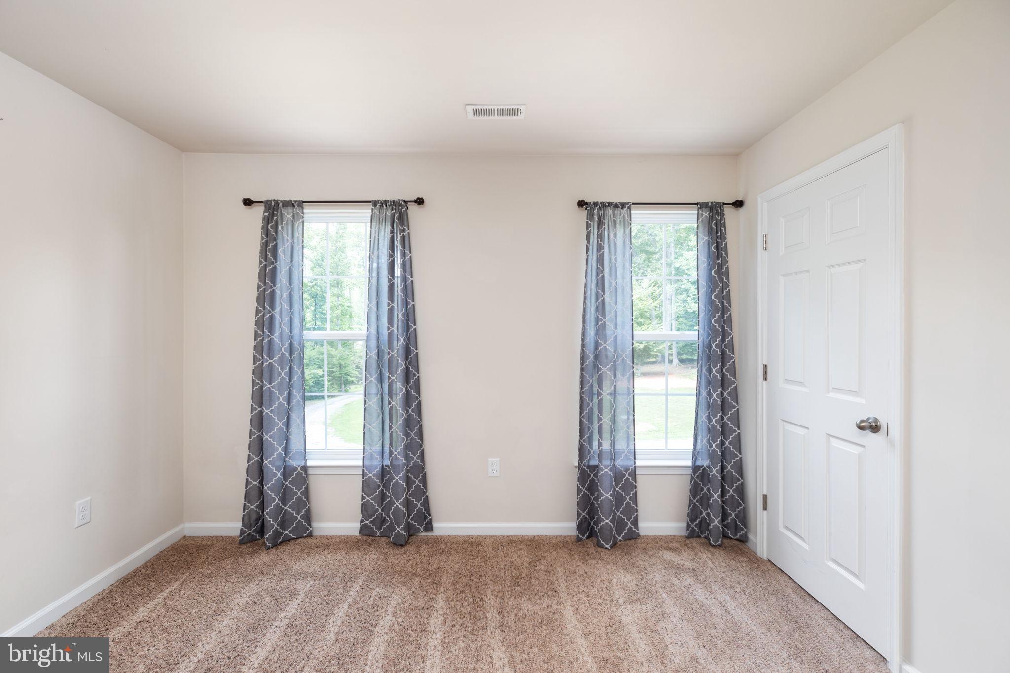 EDNA JOHNSON MOODY - Residential Lease