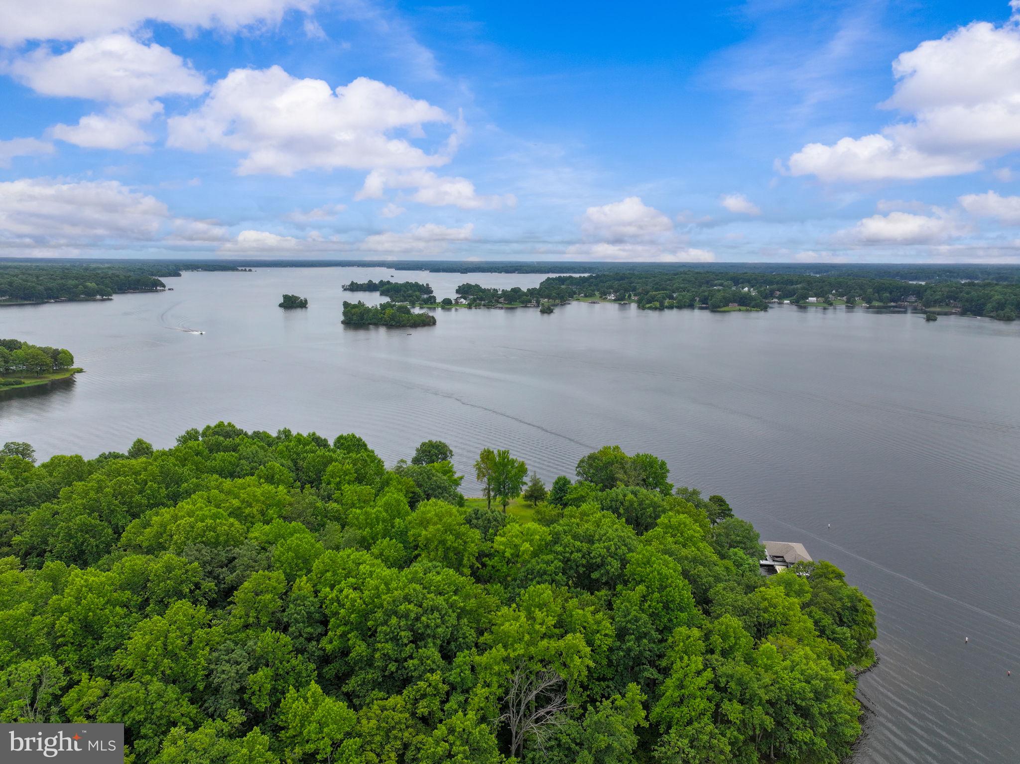 EDNA JOHNSON MOODY - Residential Lease