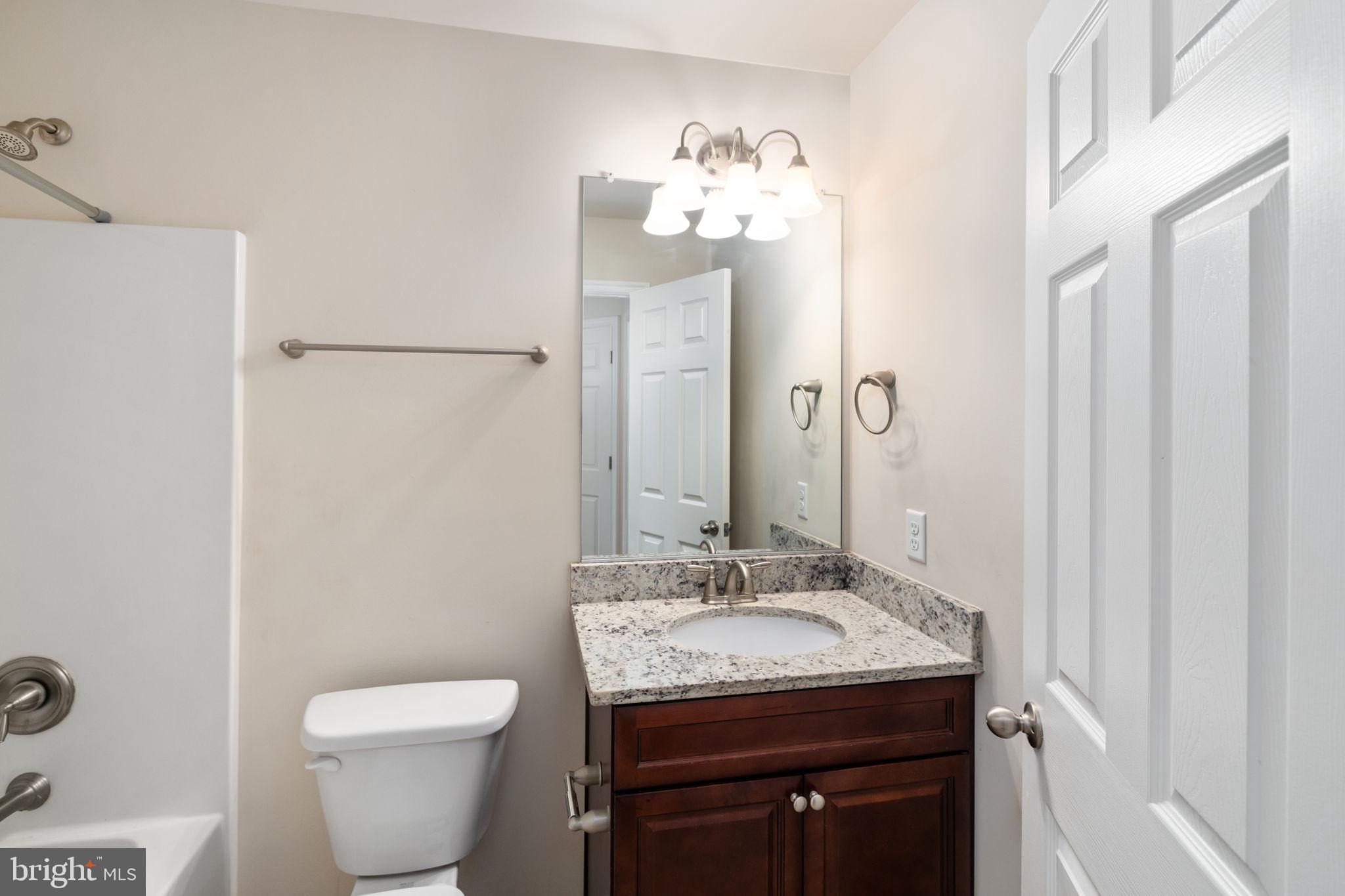 EDNA JOHNSON MOODY - Residential Lease