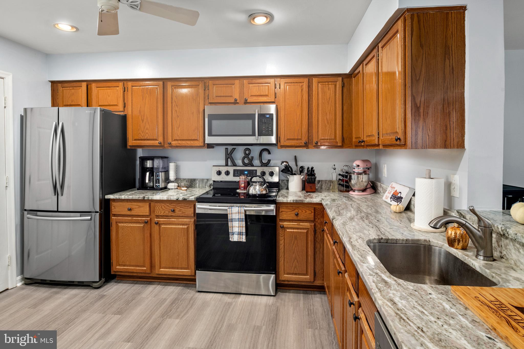 HARBOUR GATES - Residential