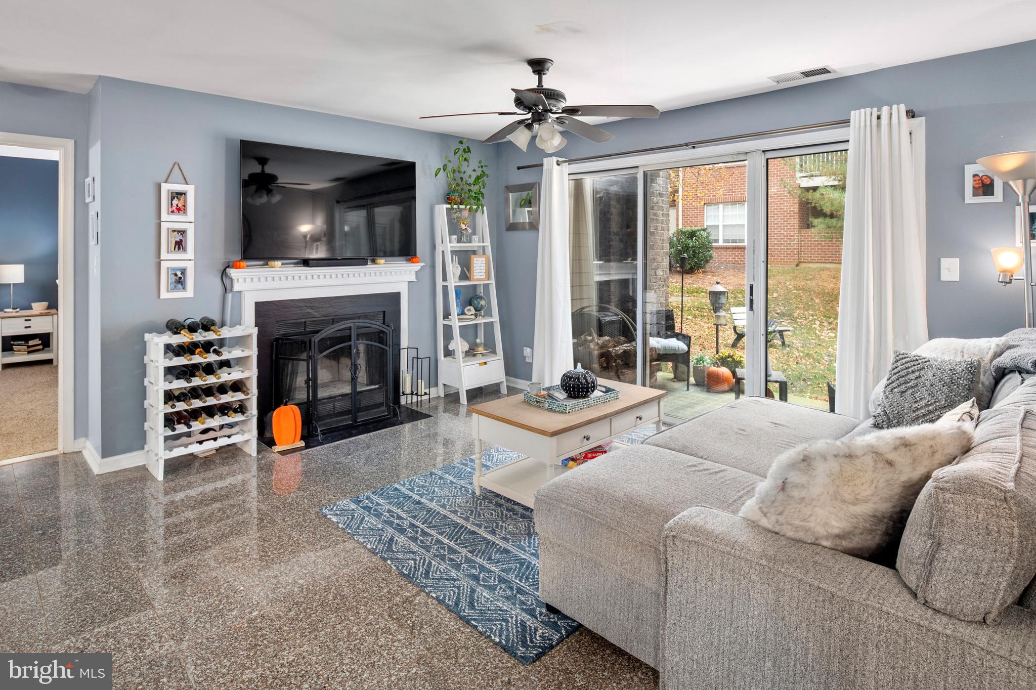 HARBOUR GATES - Residential