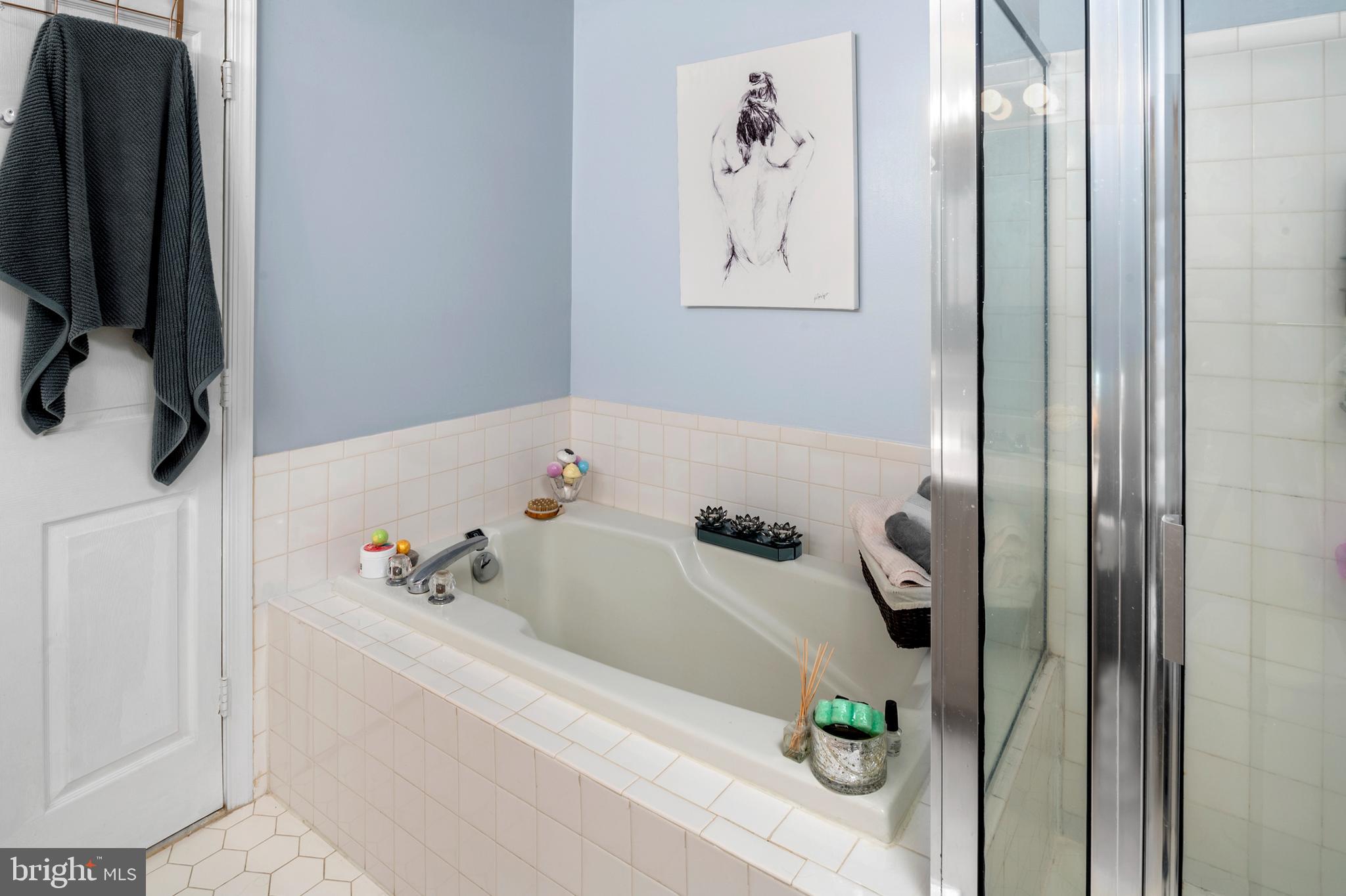 HARBOUR GATES - Residential