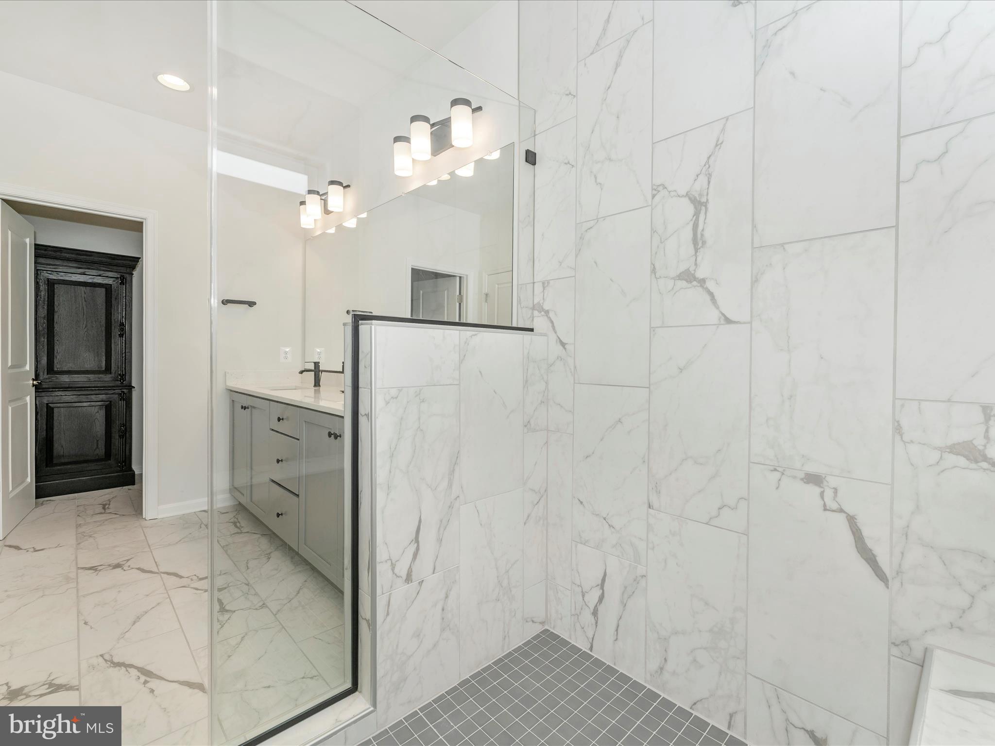 EASTCHURCH - Residential