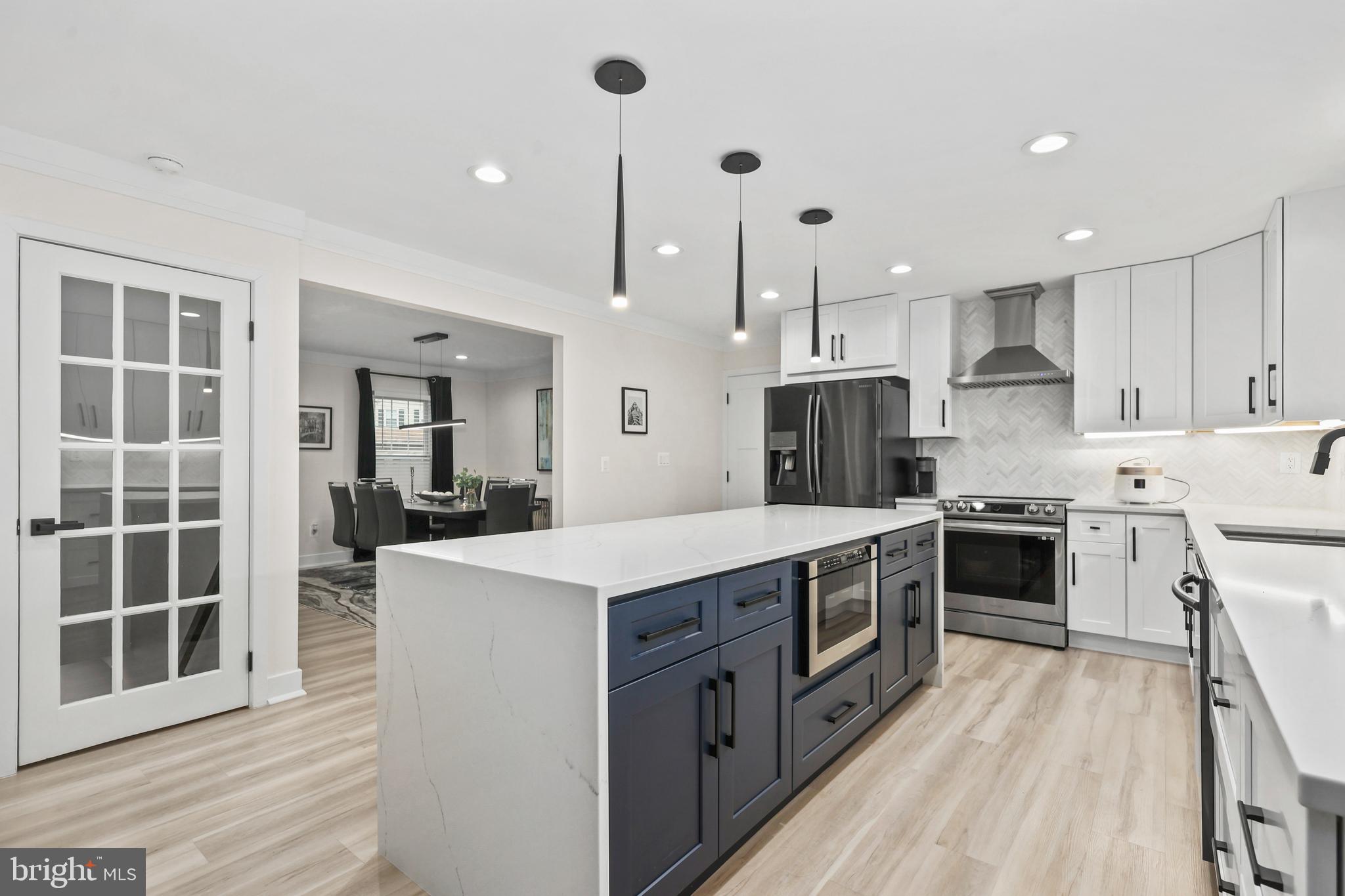 FRANKLIN GLEN - Residential