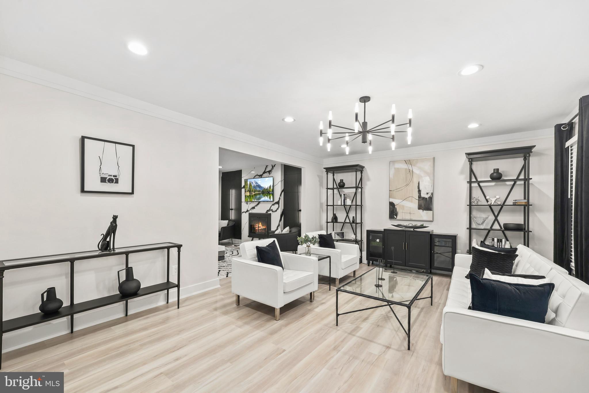 FRANKLIN GLEN - Residential