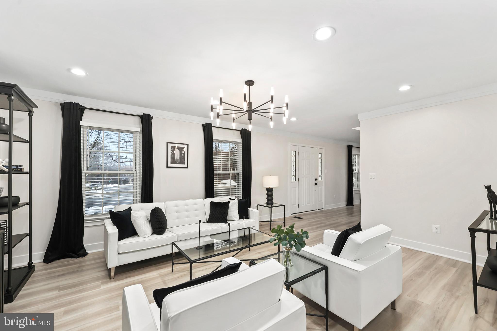 FRANKLIN GLEN - Residential