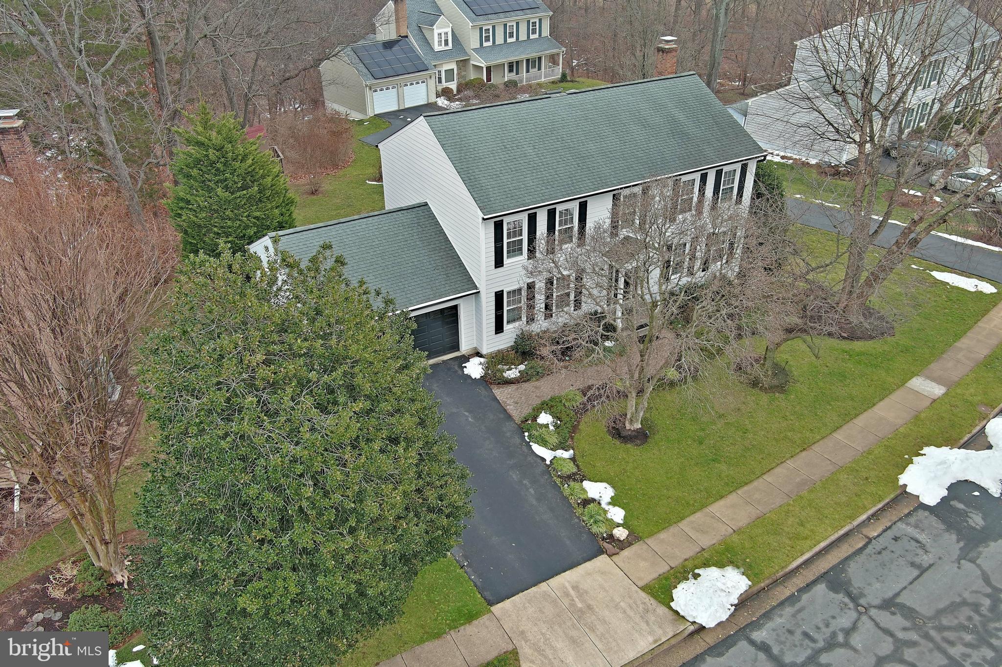 FRANKLIN GLEN - Residential