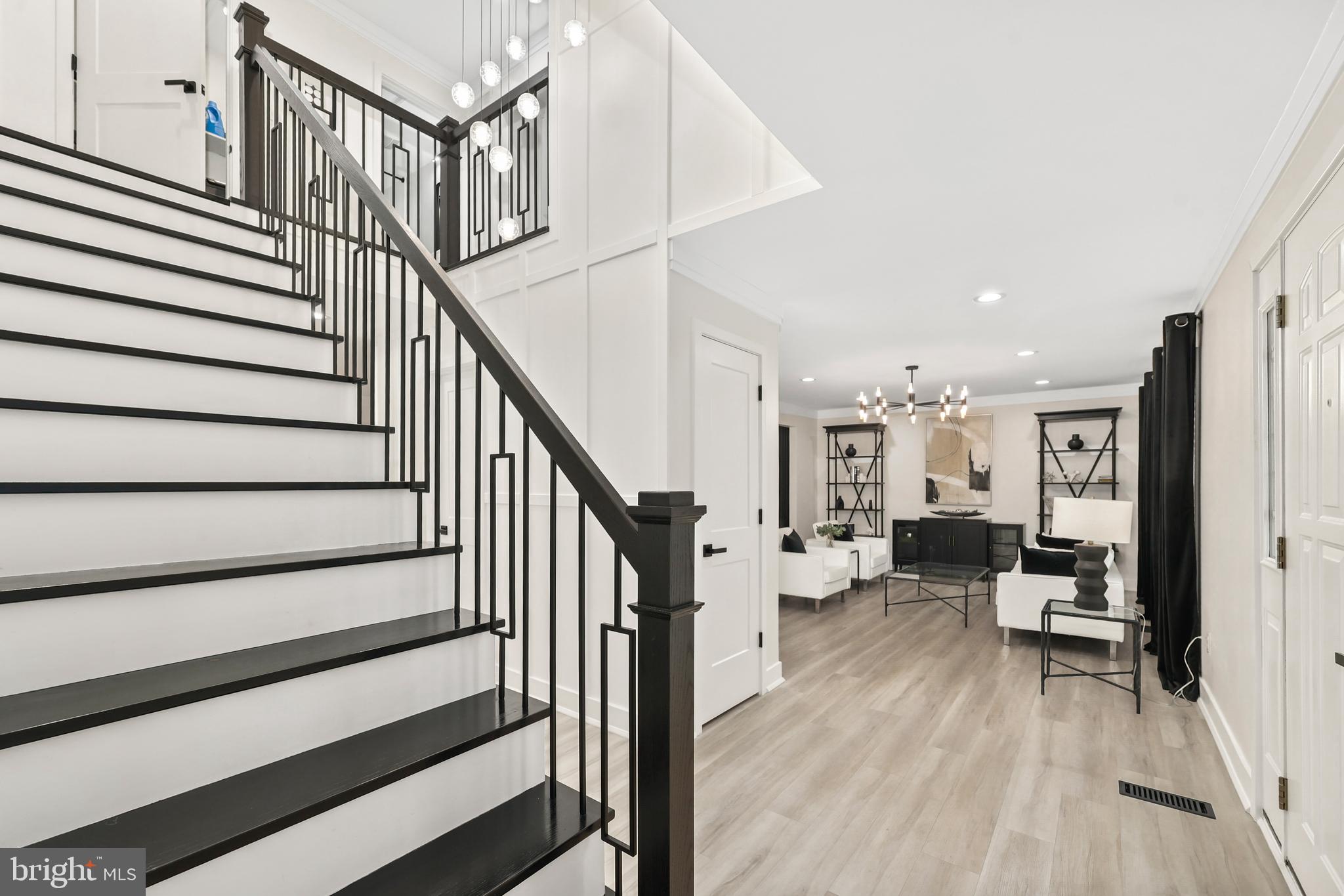 FRANKLIN GLEN - Residential