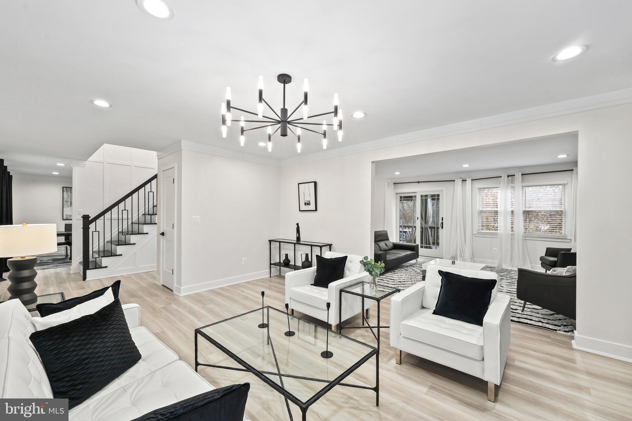 FRANKLIN GLEN - Residential