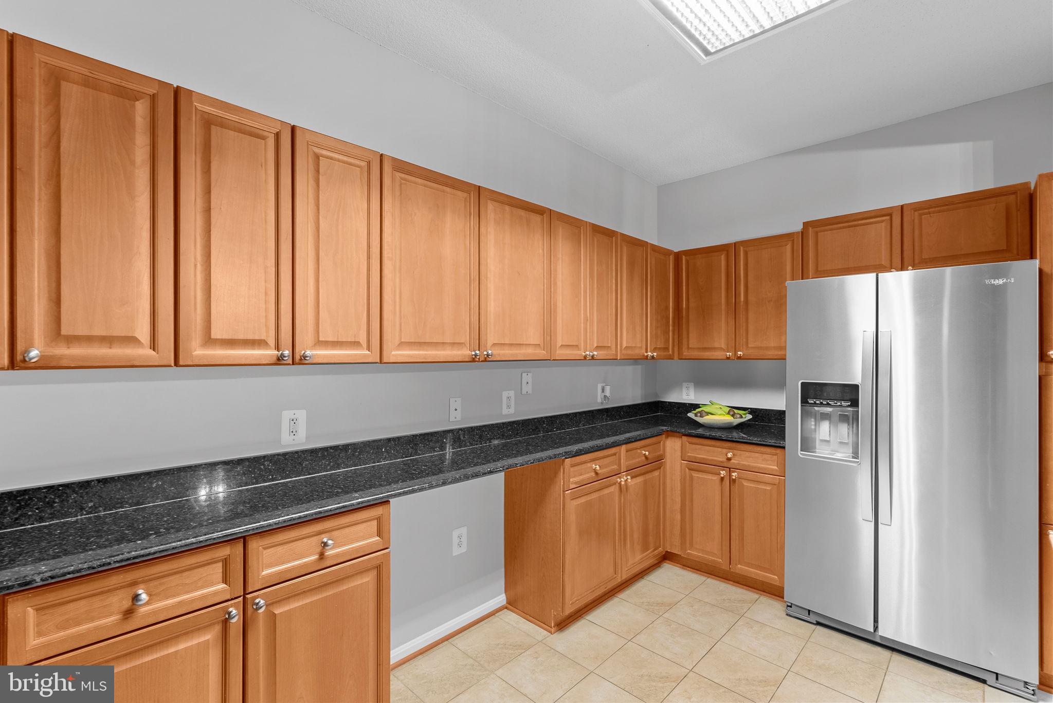 LANSDOWNE WOODS LEISURE WORLD - Residential