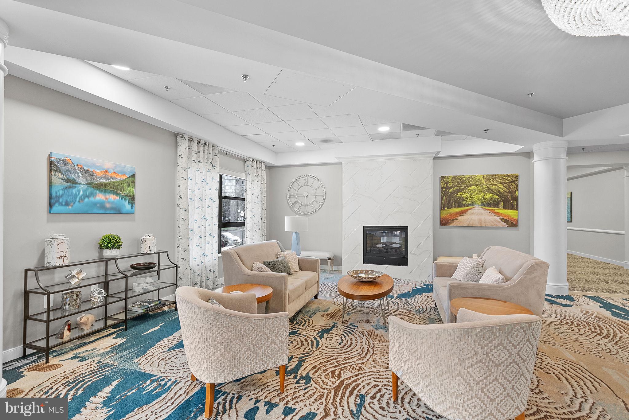 LANSDOWNE WOODS LEISURE WORLD - Residential