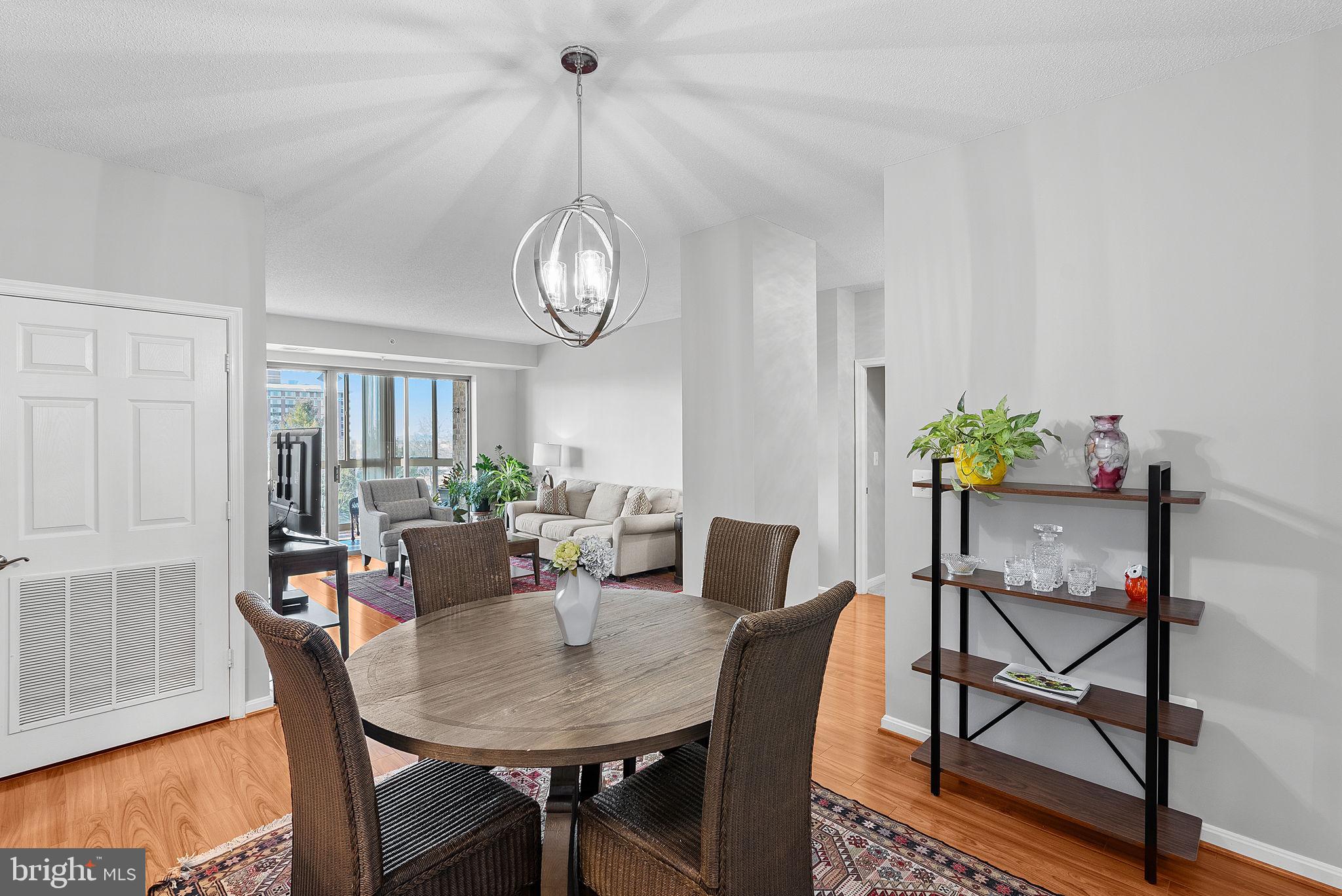 LANSDOWNE WOODS LEISURE WORLD - Residential