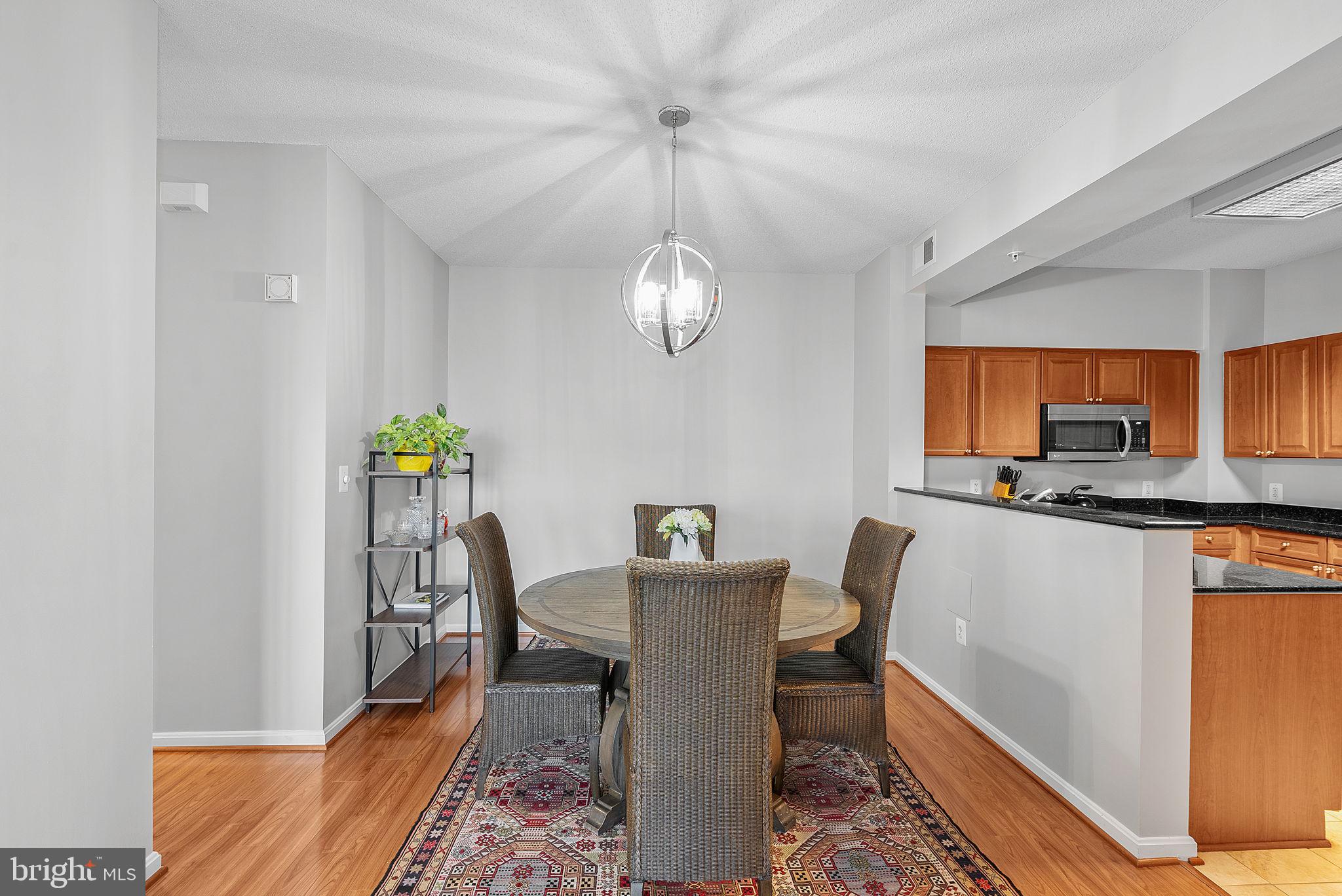 LANSDOWNE WOODS LEISURE WORLD - Residential