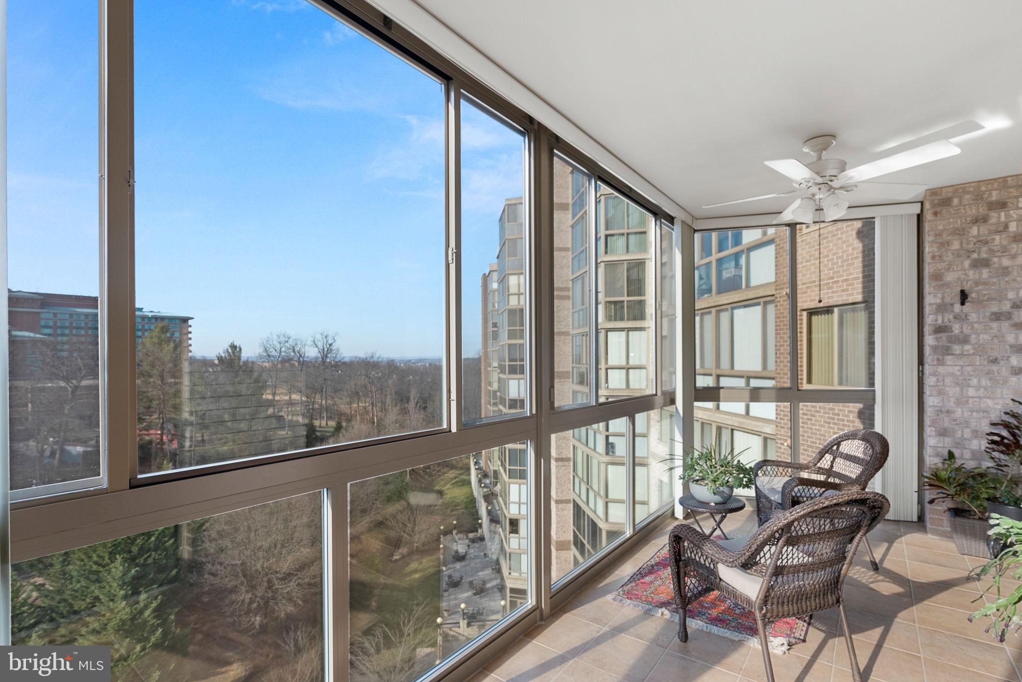 LANSDOWNE WOODS LEISURE WORLD - Residential