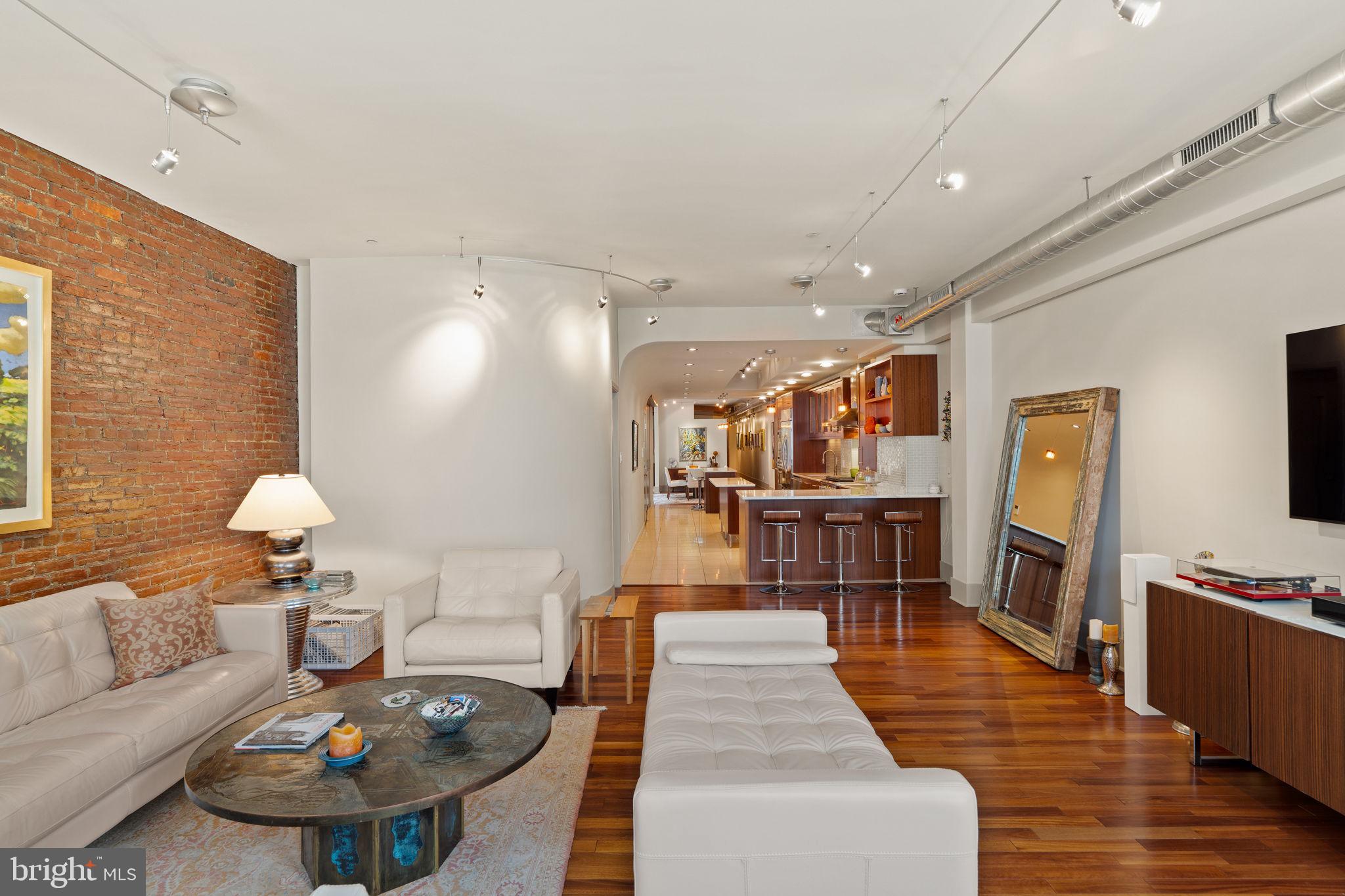 RITTENHOUSE SQUARE - Residential