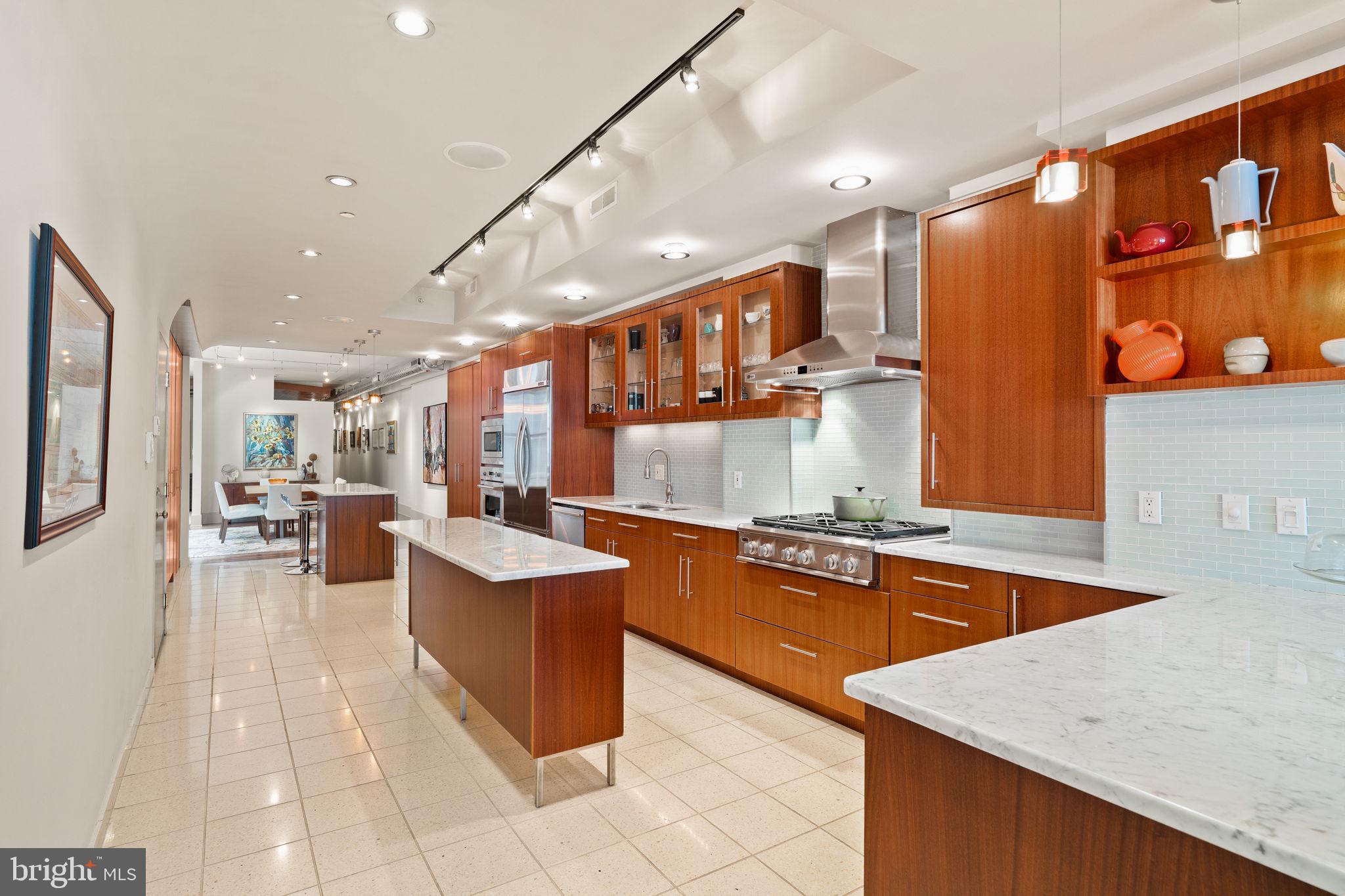 RITTENHOUSE SQUARE - Residential