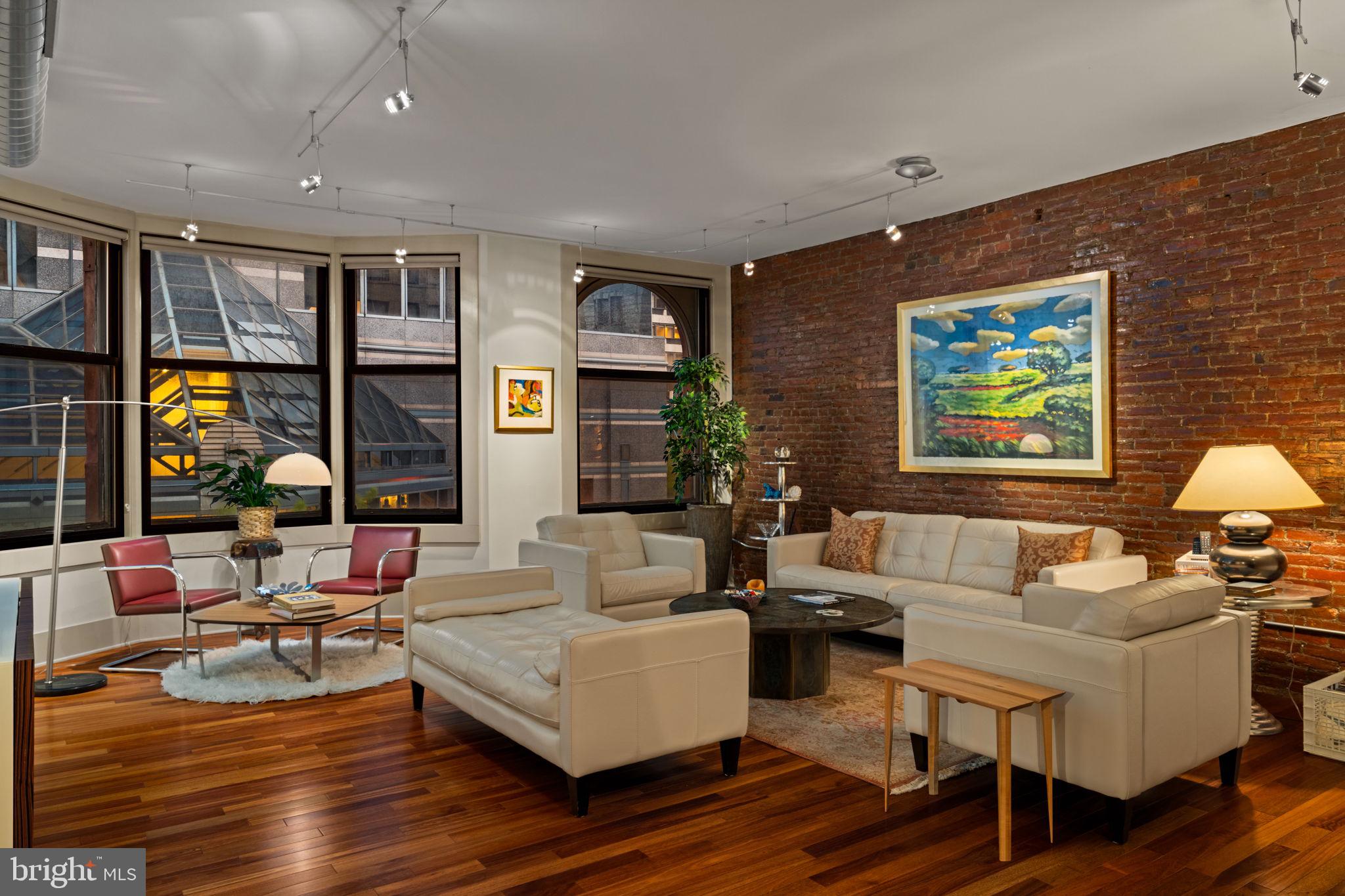 RITTENHOUSE SQUARE - Residential