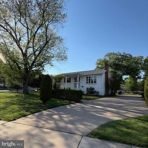 Photo of 9933 Loudoun Avenue, MANASSAS, VA 20109 (MLS # VAPW2118988)