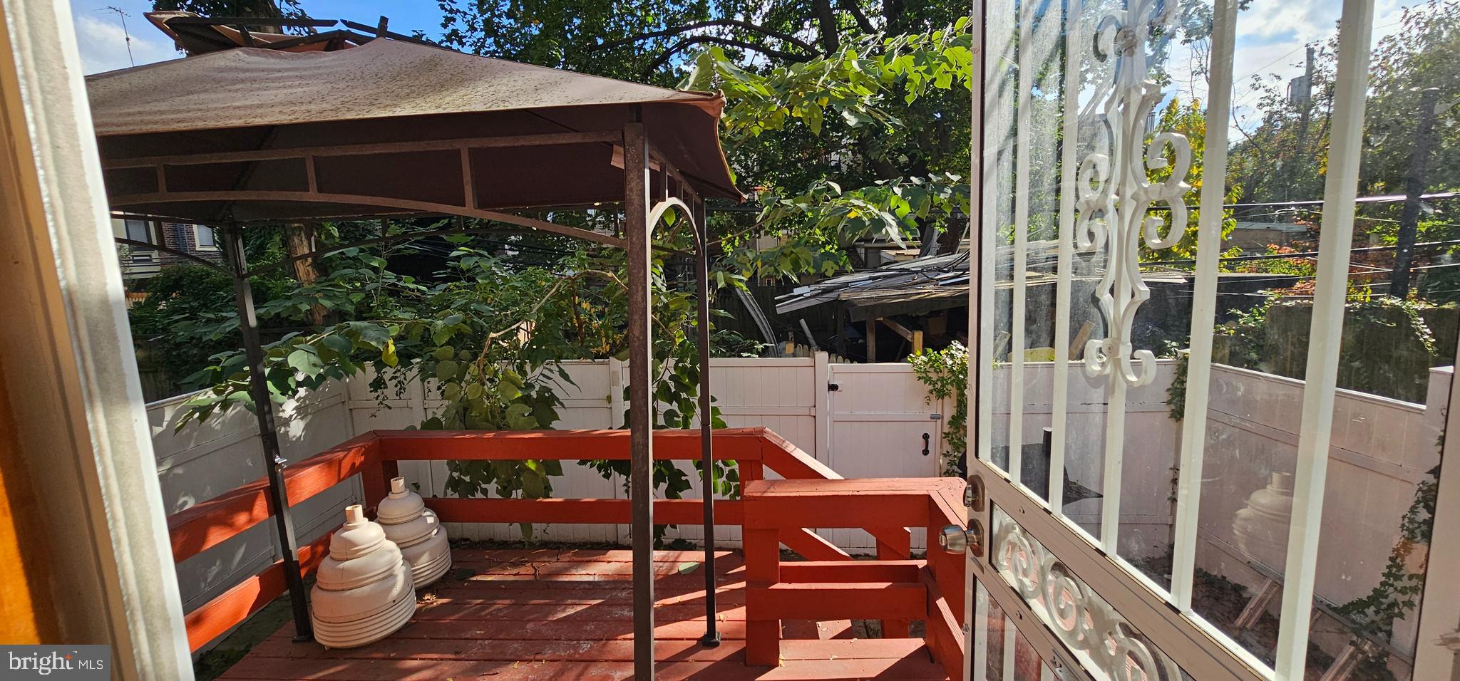 POWELTON VILLAGE - Residential Income