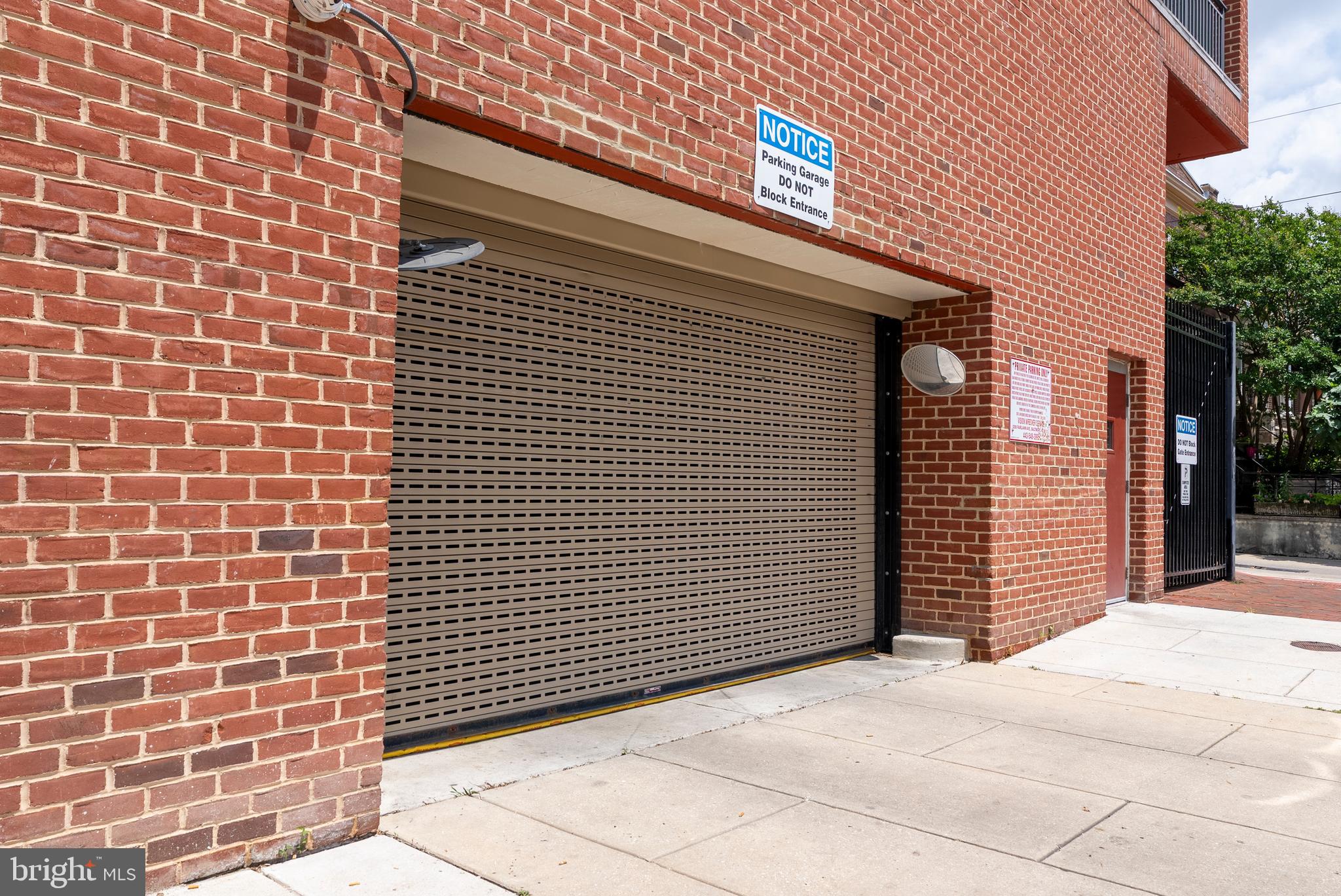 CHARLES VILLAGE - Residential