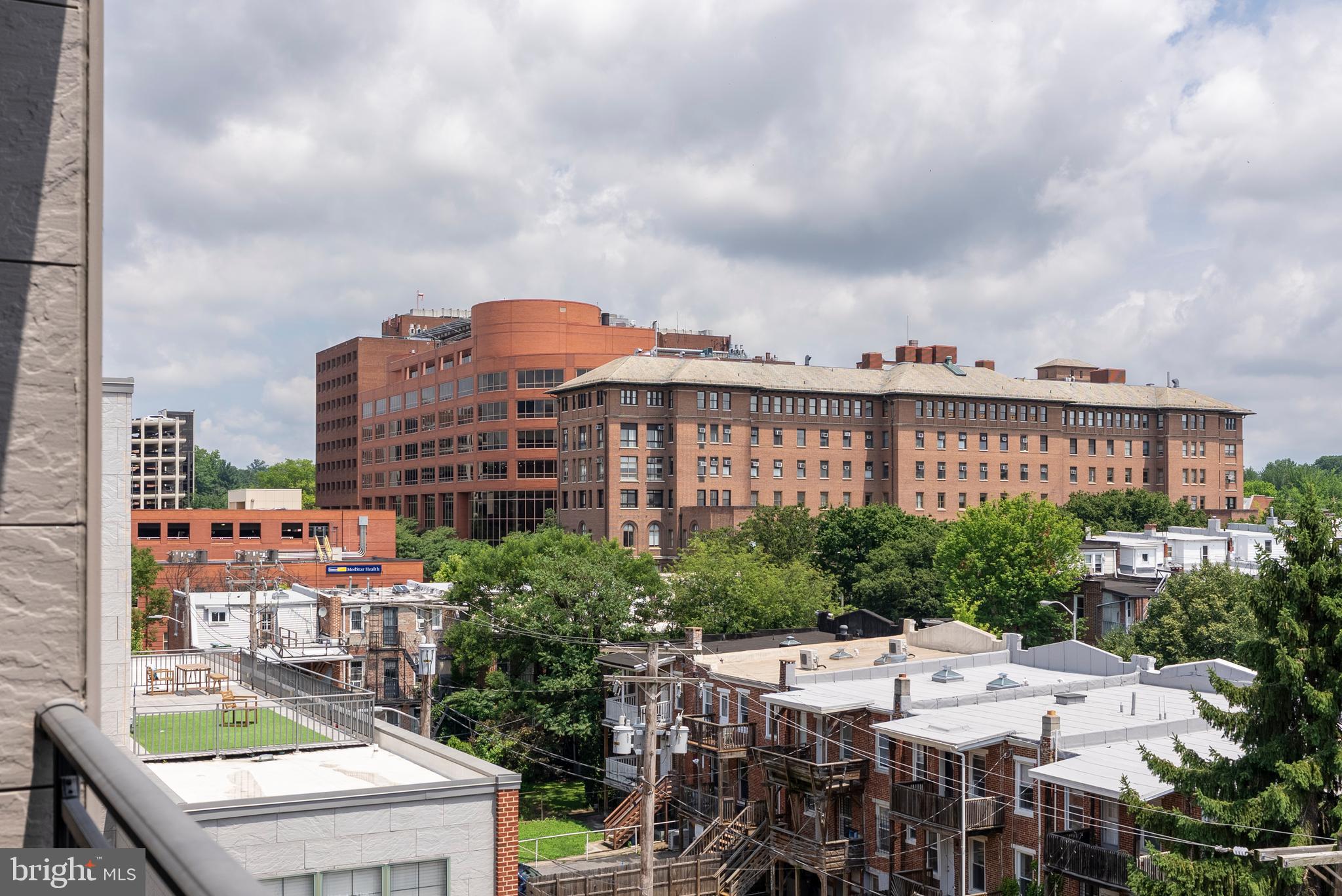 CHARLES VILLAGE - Residential