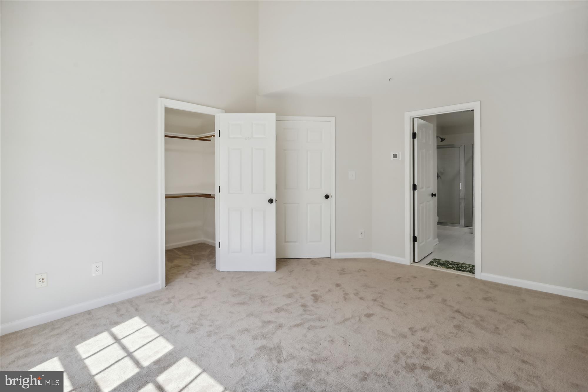 FALLSGROVE - Residential Lease