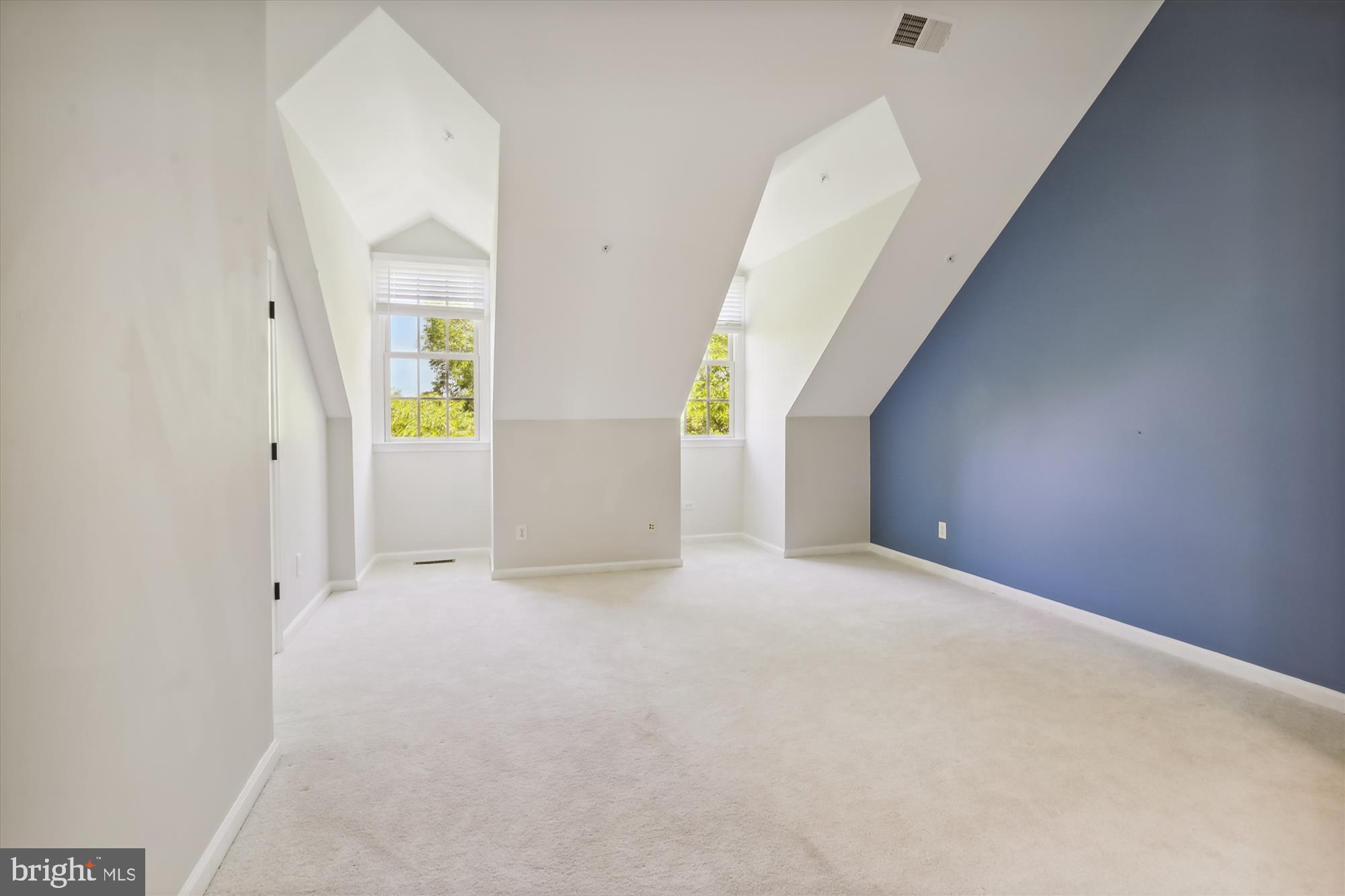 FALLSGROVE - Residential Lease