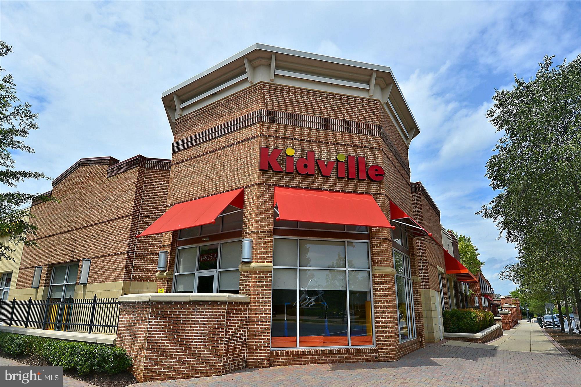 FALLSGROVE - Residential Lease