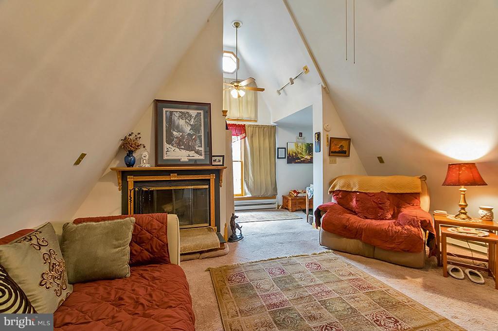 GLENWOOD FOREST - Residential